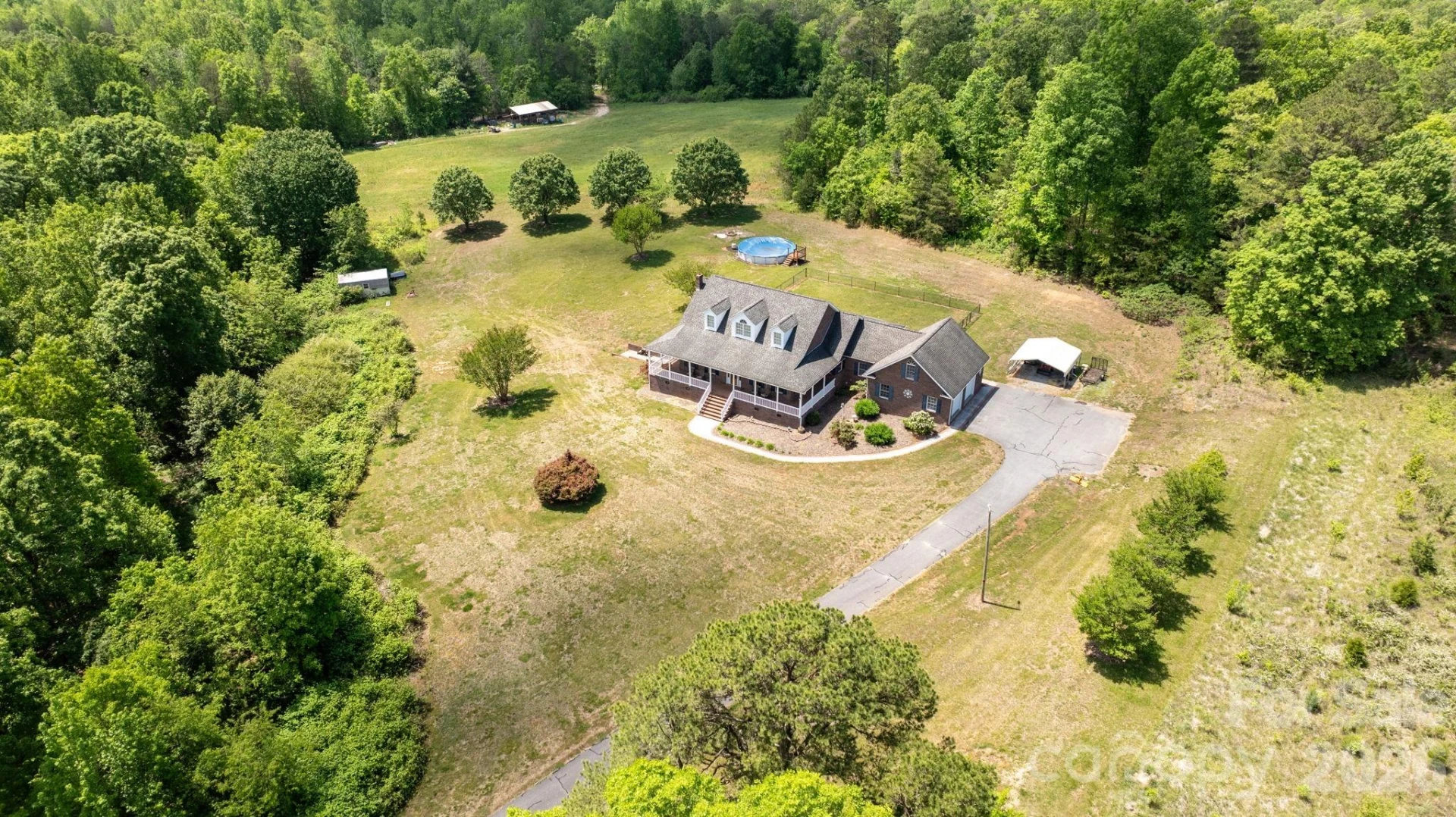 7008 Peyronel Street - Photo 45