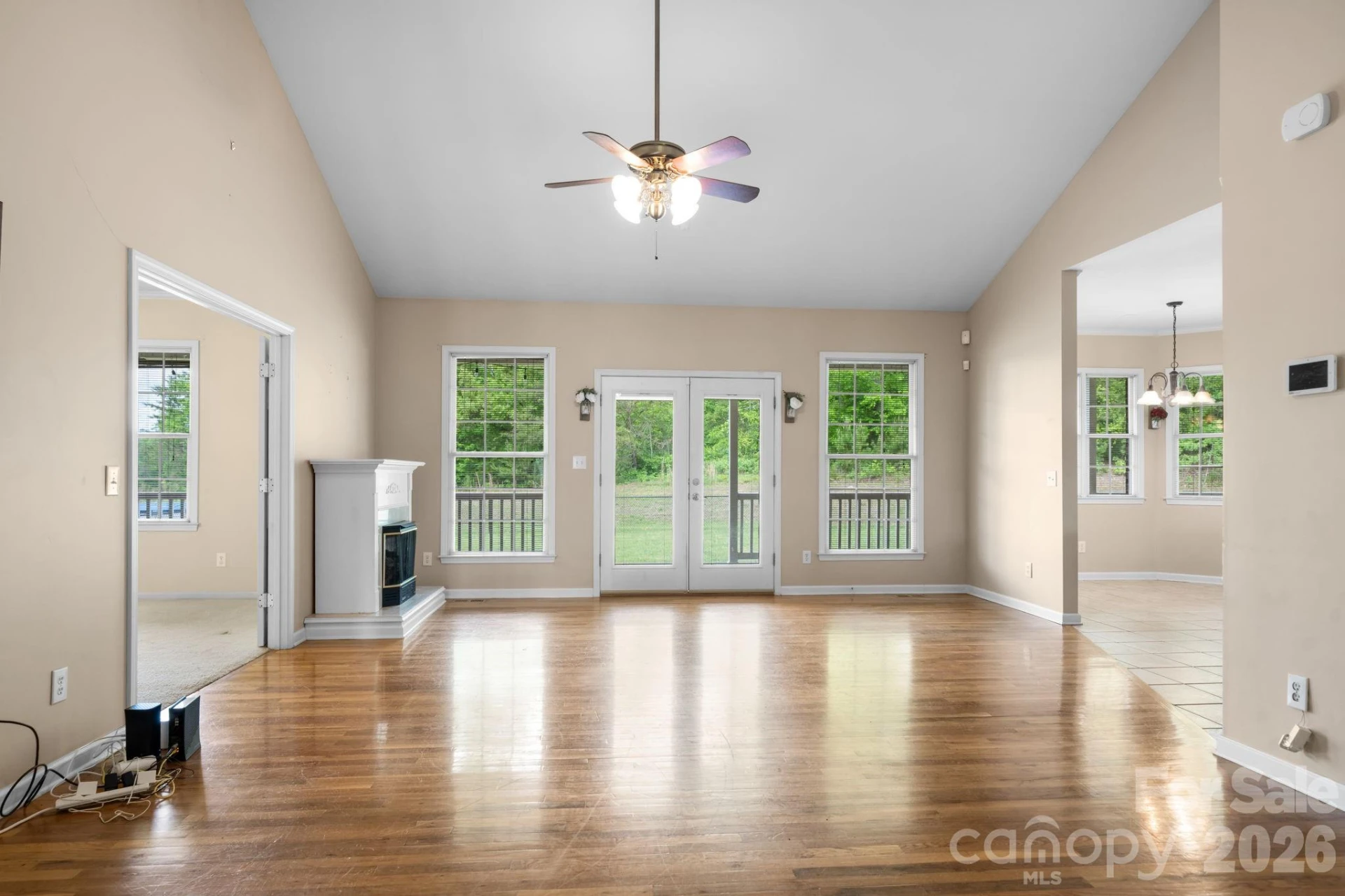 7008 Peyronel Street - Photo 7
