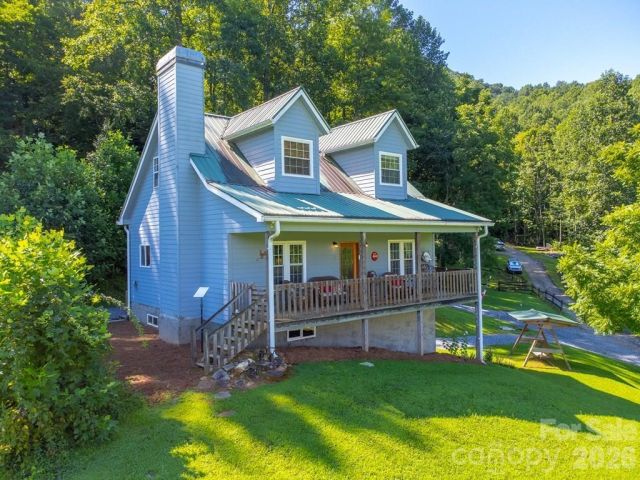 54 Barnwood Way, Whittier, NC, 28789