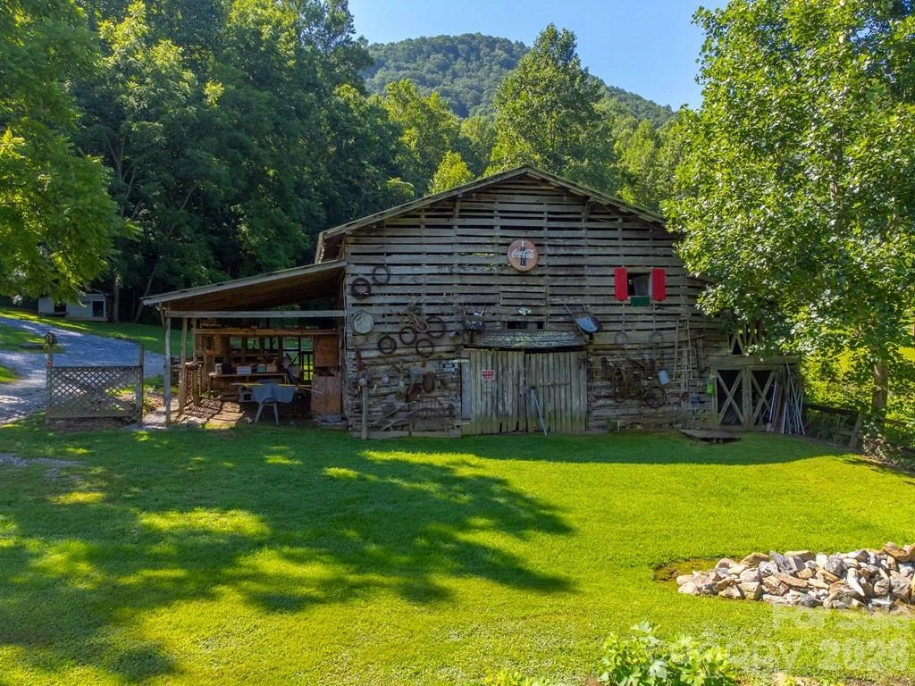 54 Barnwood Way - Photo 35
