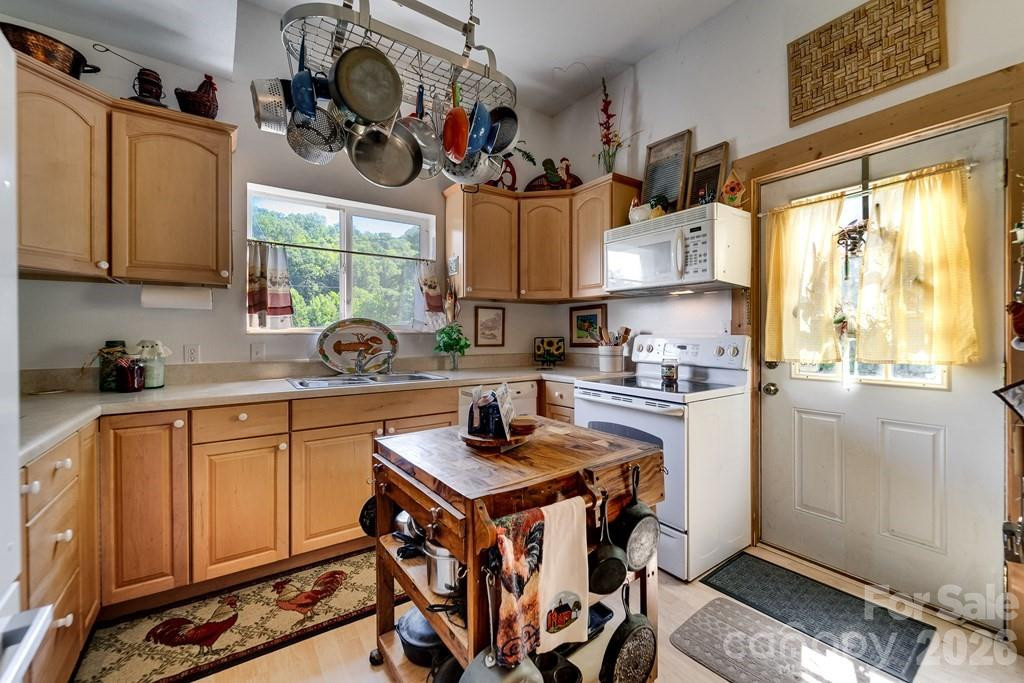 54 Barnwood Way - Photo 7
