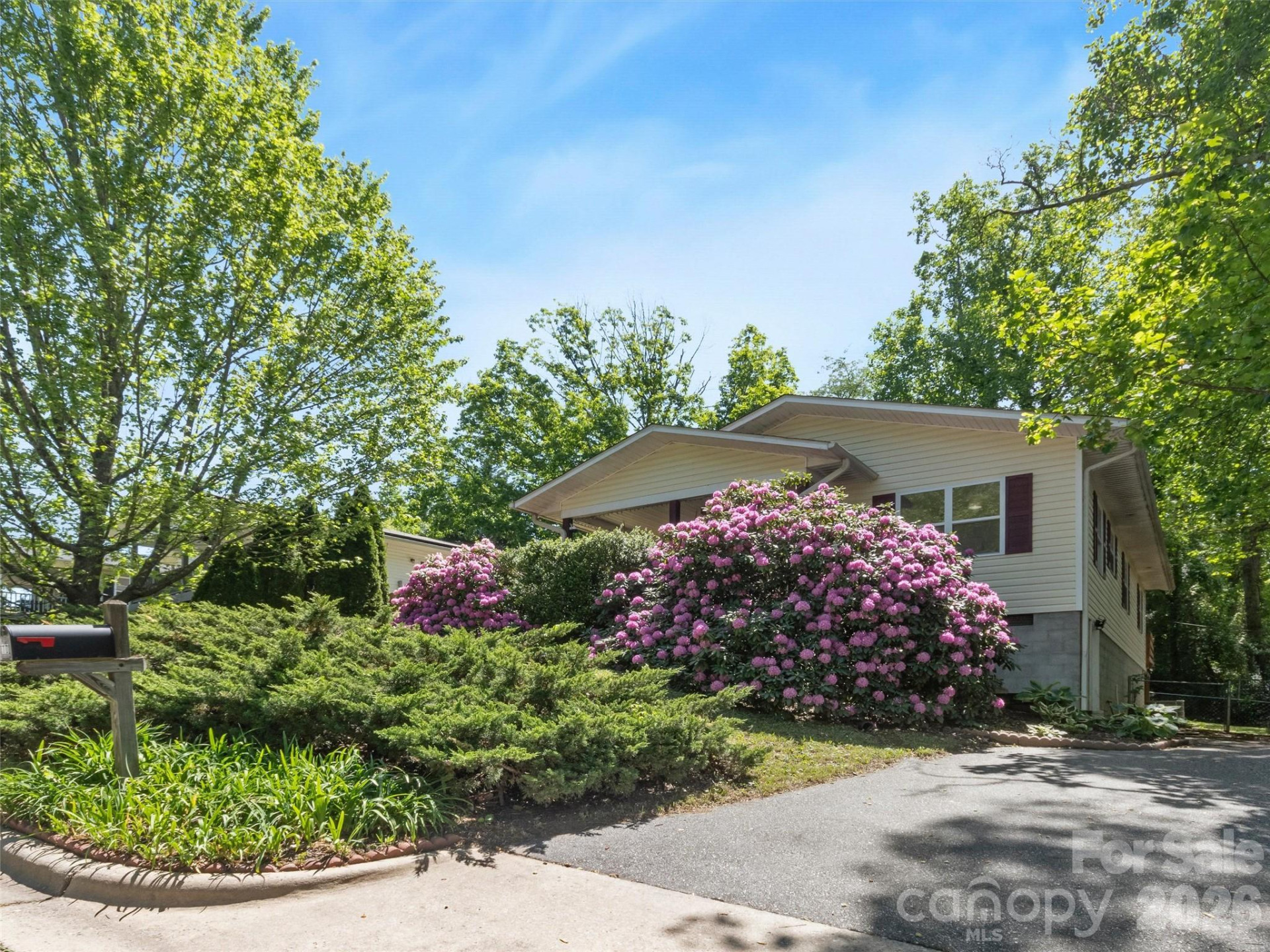 10 McTindal Circle - Photo 26