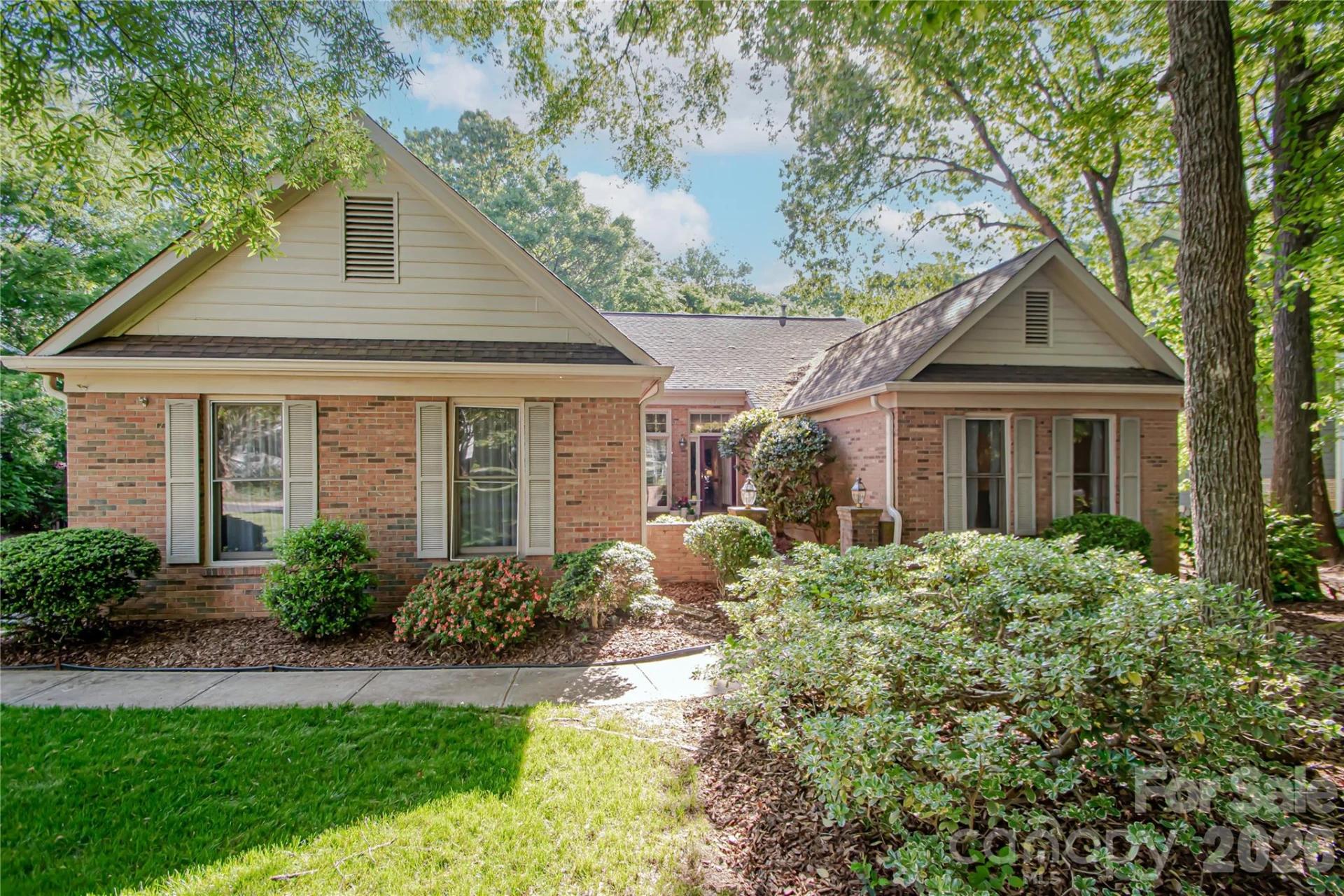 10801 Whitfield Ridge Drive
