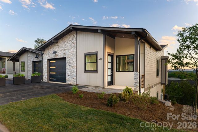 610 Storybook Villas Trail, Asheville, NC, 28804