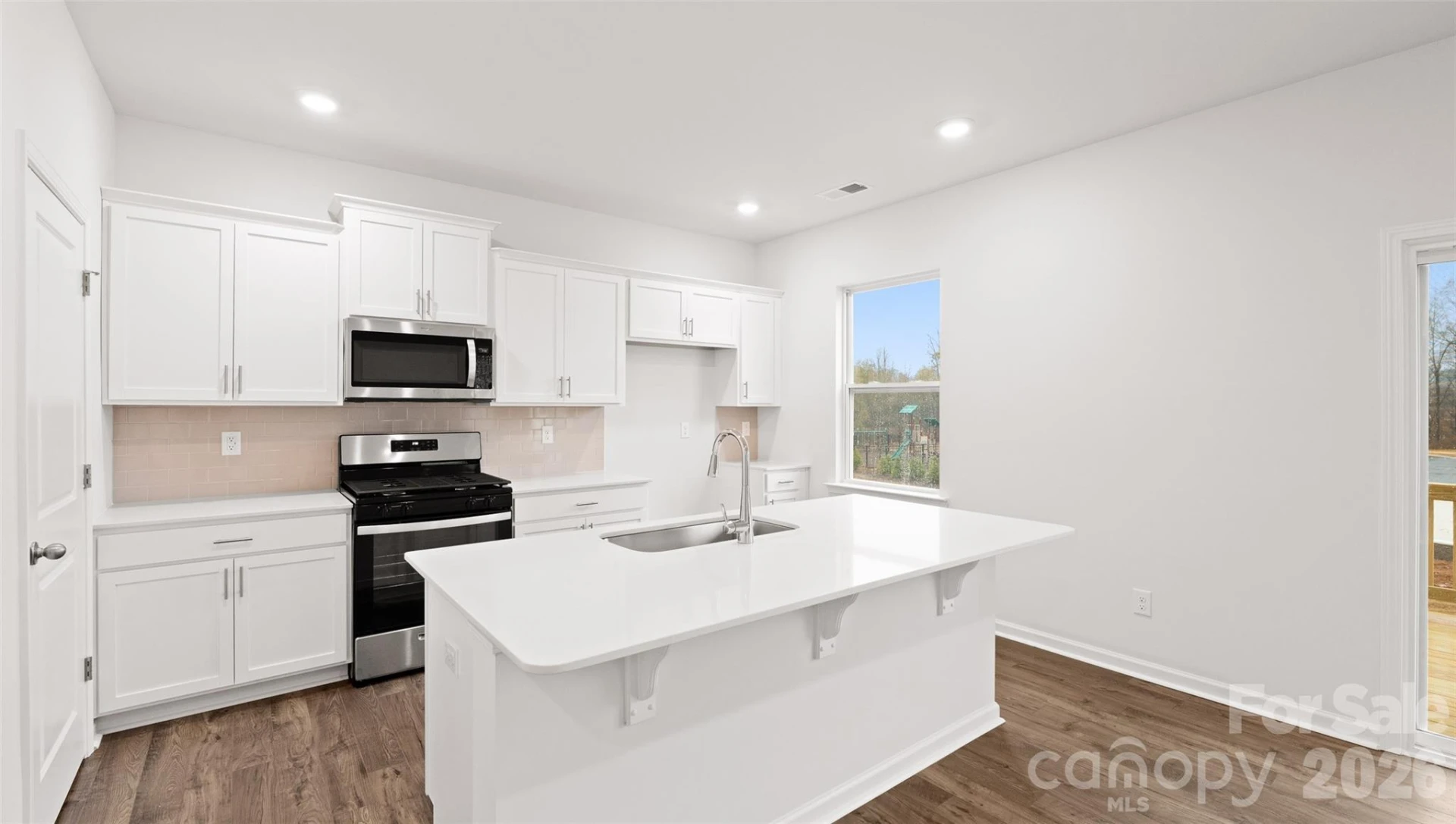 112 Queen Valley Way - Photo 7