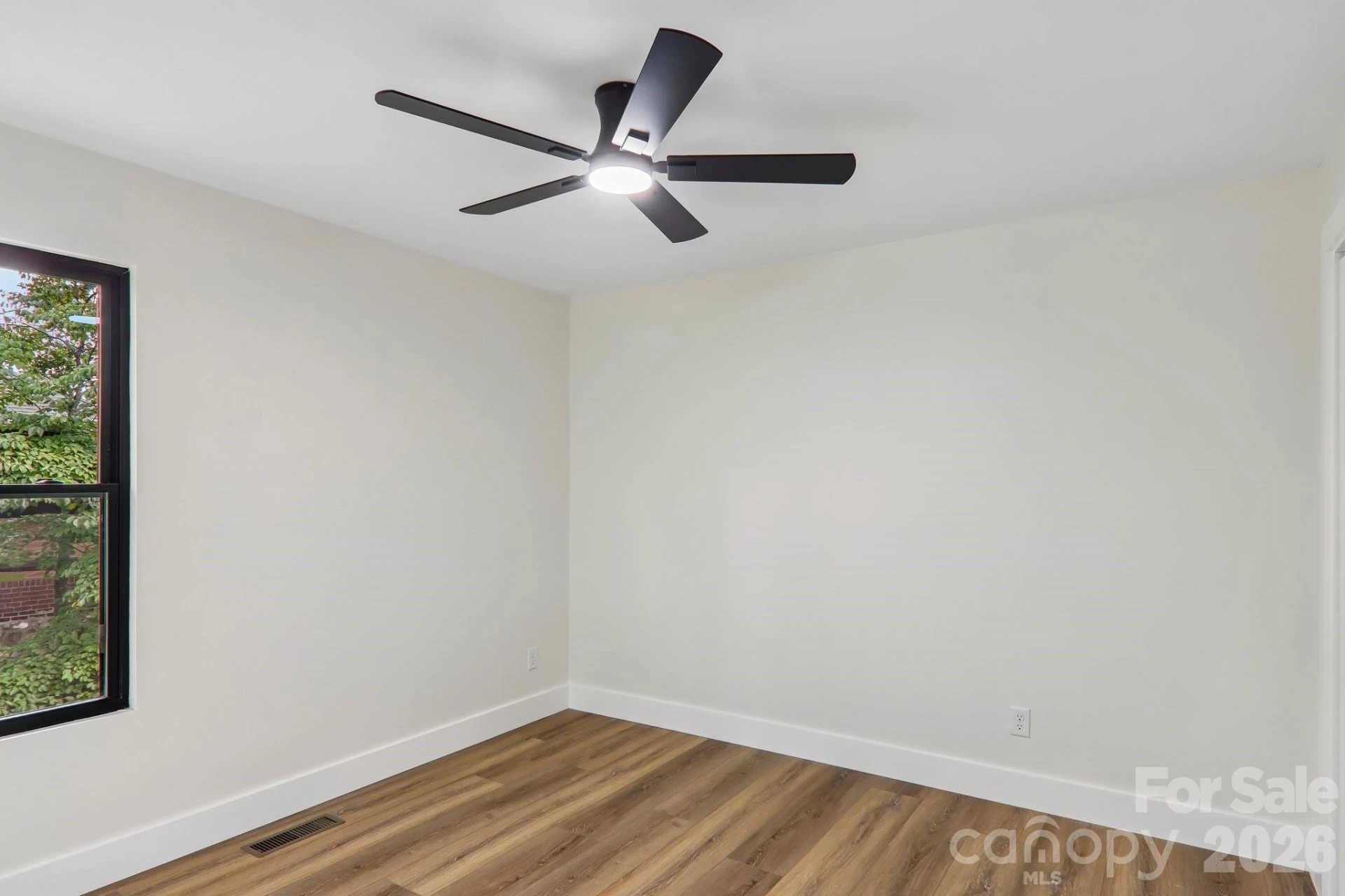 124 N Main Street - Photo 21