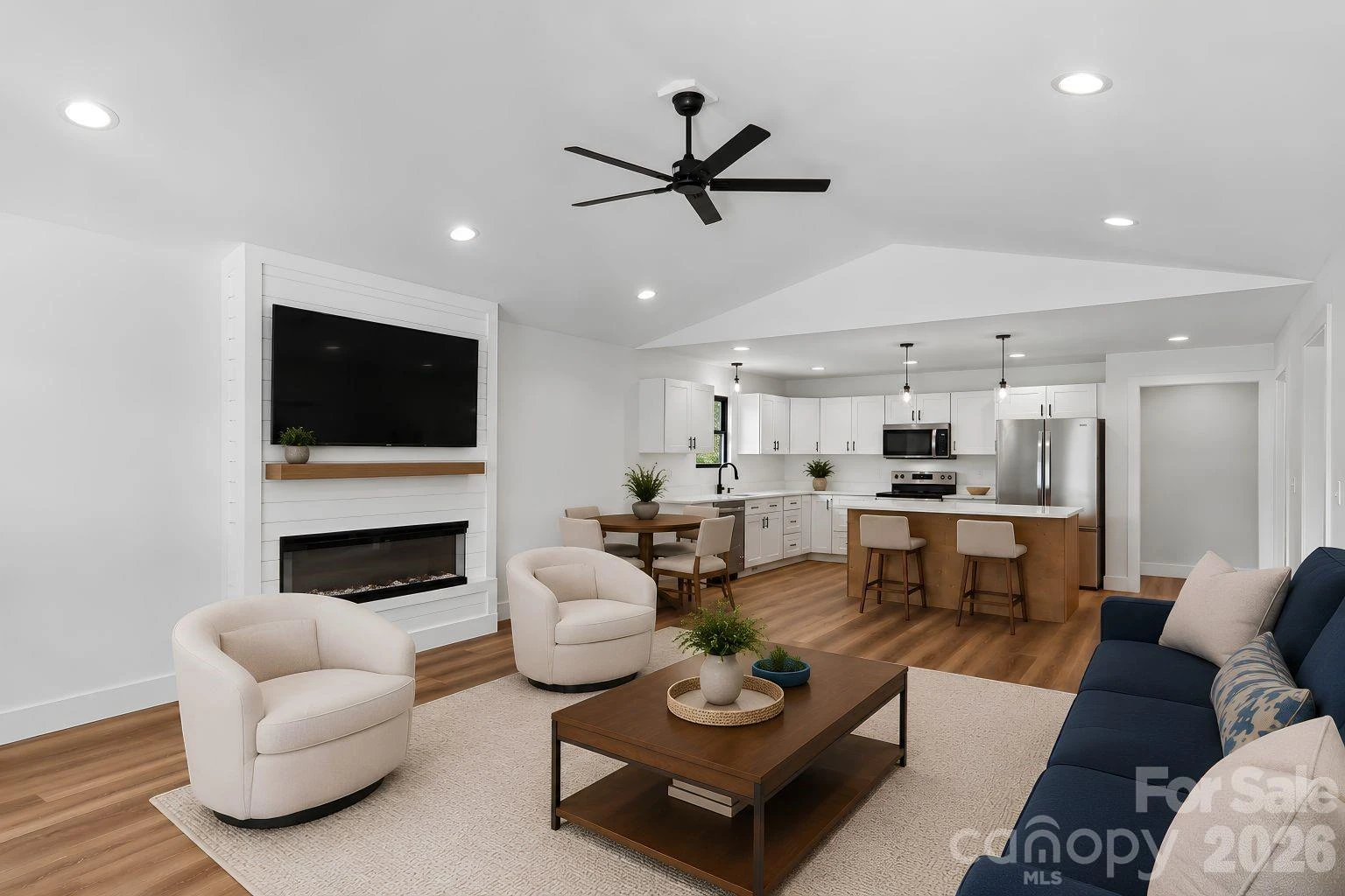 124 N Main Street - Photo 5