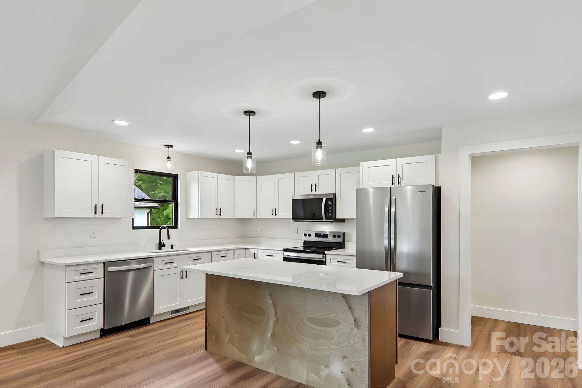 124 N Main Street - Photo 11