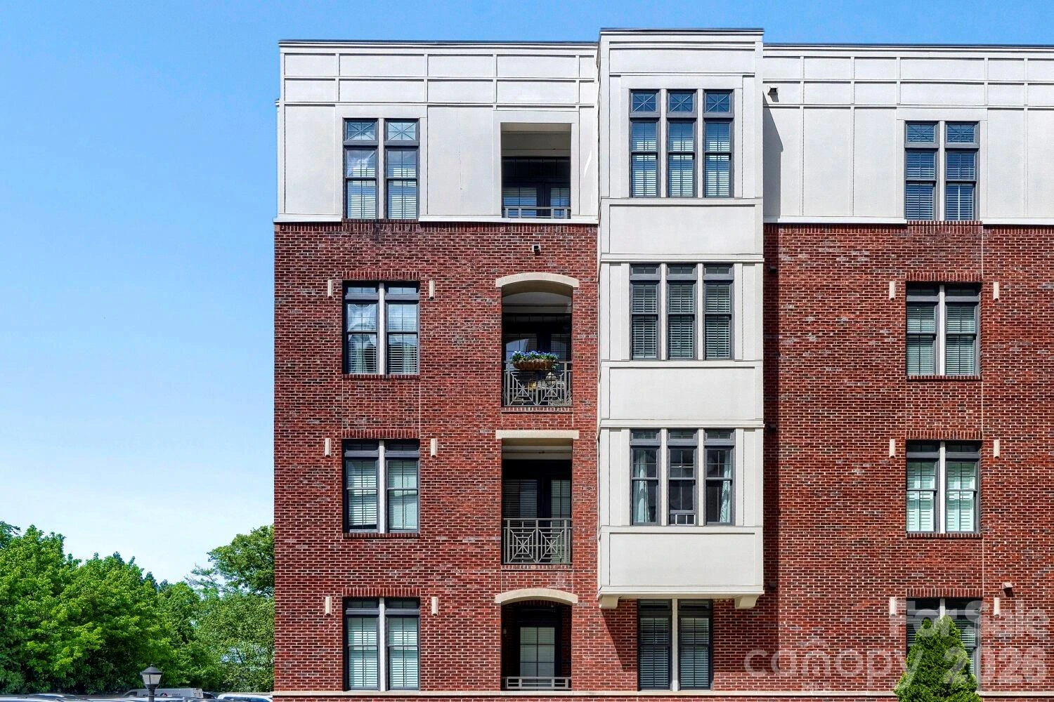 2810 Selwyn Avenue #314