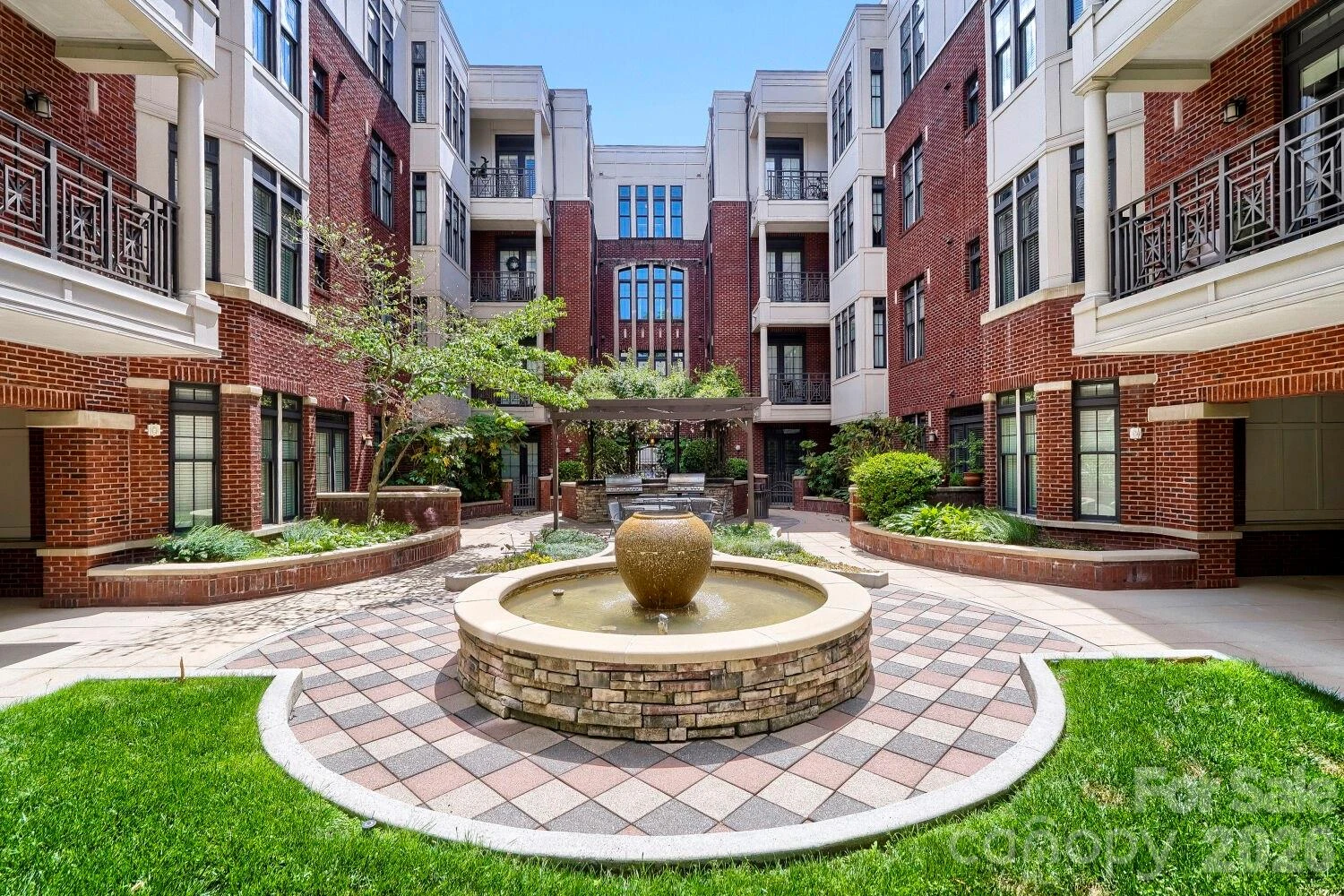 2810 Selwyn Avenue #314 - Photo 25