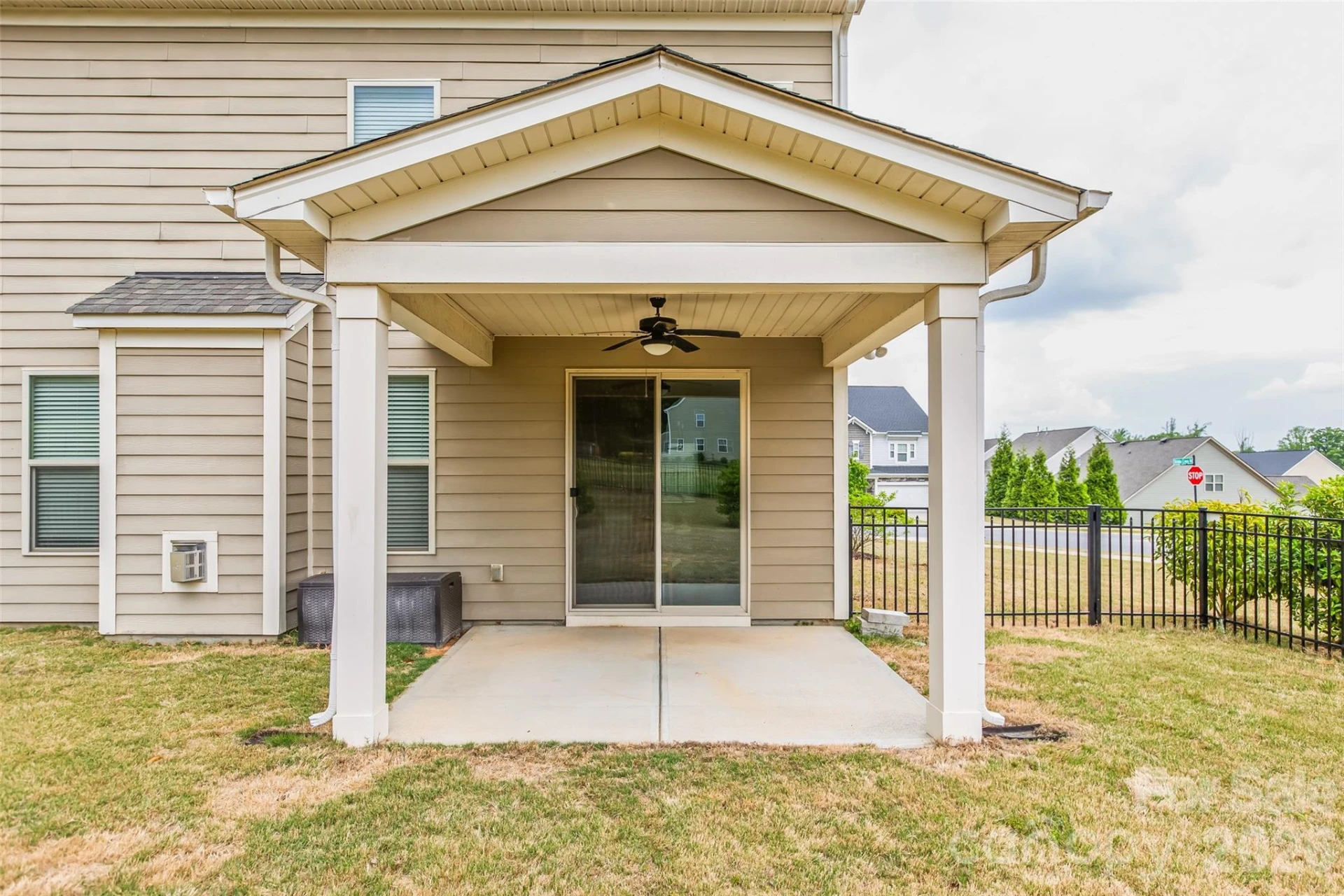 128 Stibbs Cross Road - Photo 40