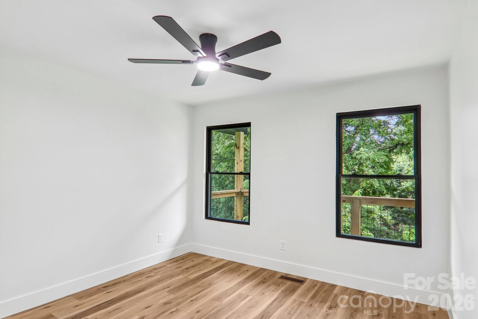 140 N Main Street - Photo 26