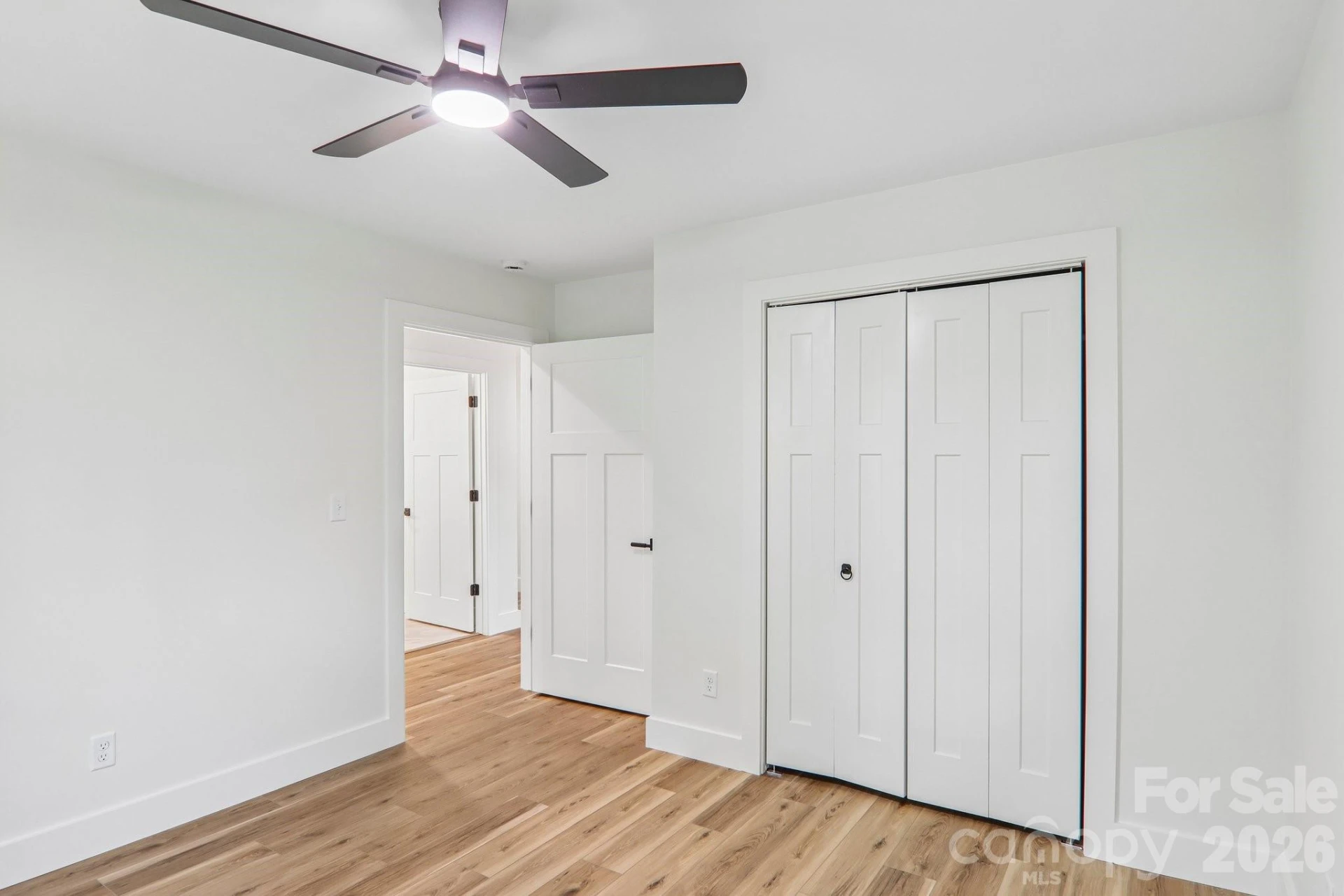 140 N Main Street - Photo 27