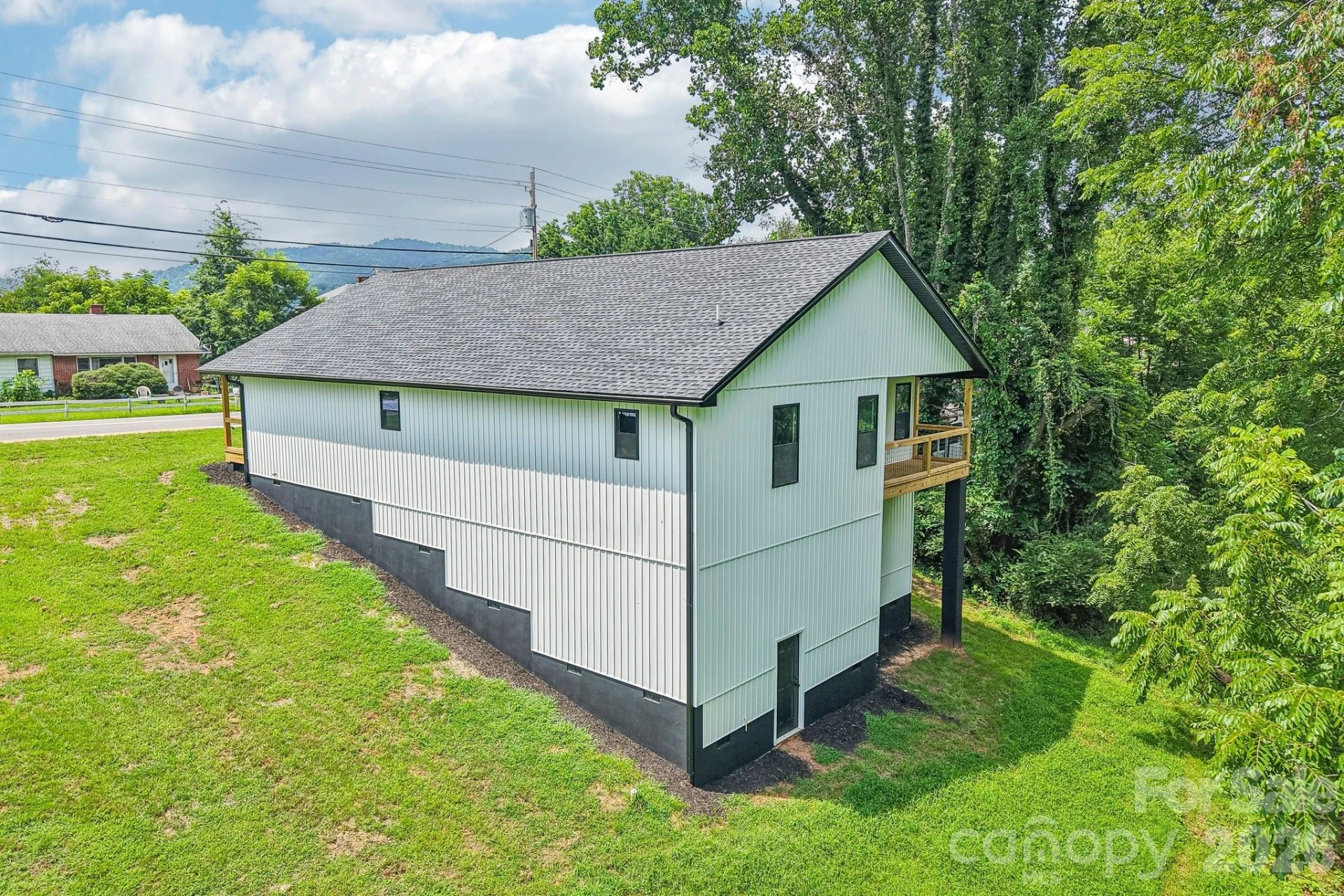 140 N Main Street - Photo 38