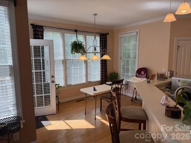 11025 Fountaingrove Drive - Photo 5