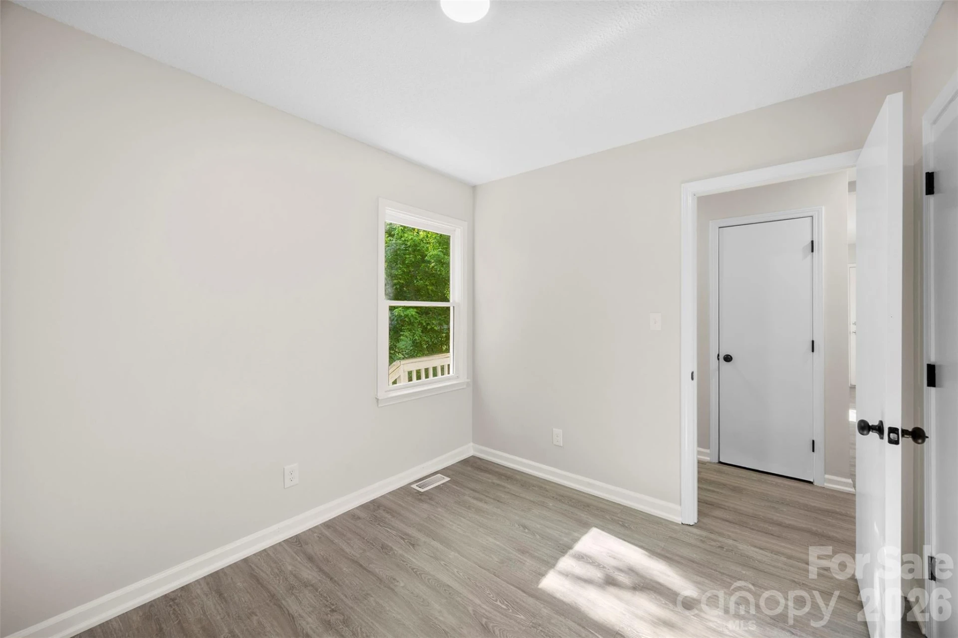 704 Carolina Avenue - Photo 13