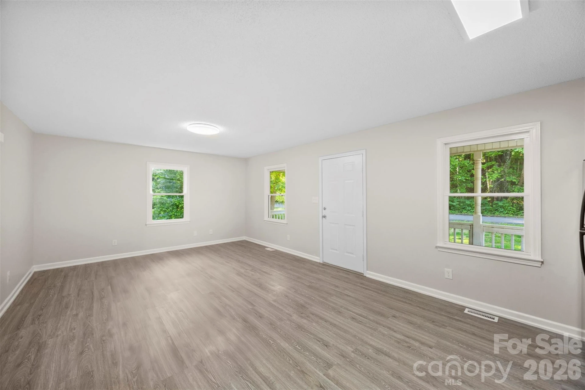 704 Carolina Avenue - Photo 6