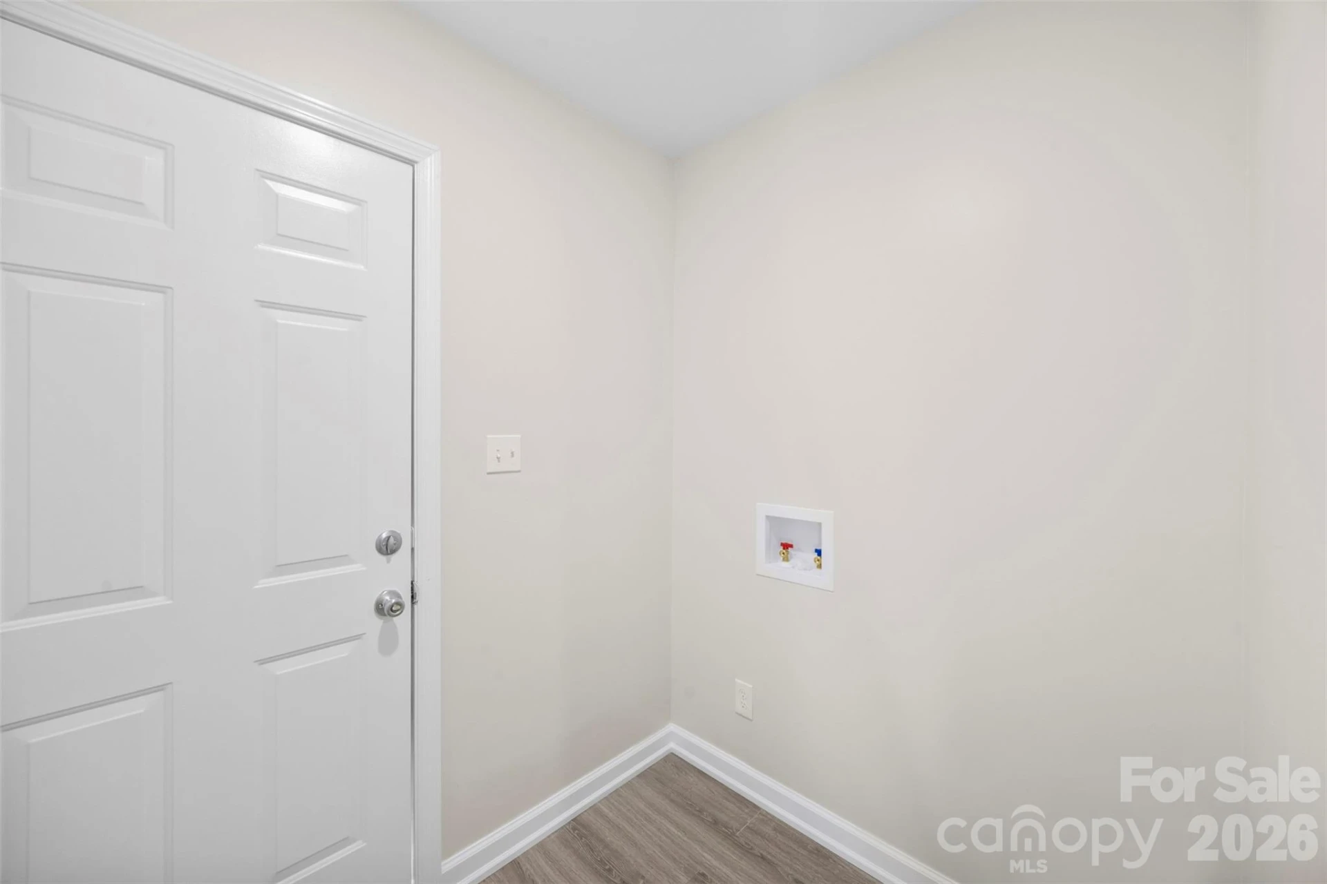 704 Carolina Avenue - Photo 10