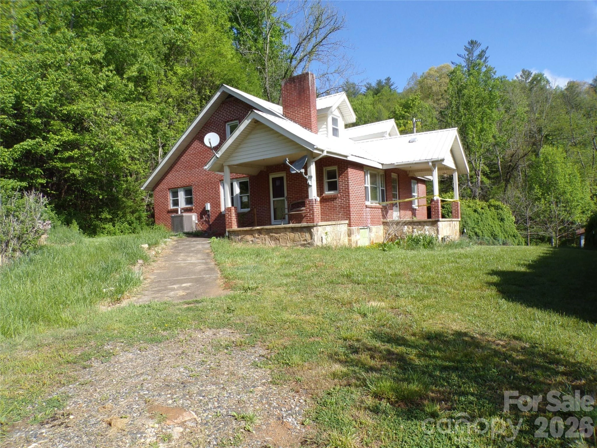 145 Kirks Drive - Photo 2