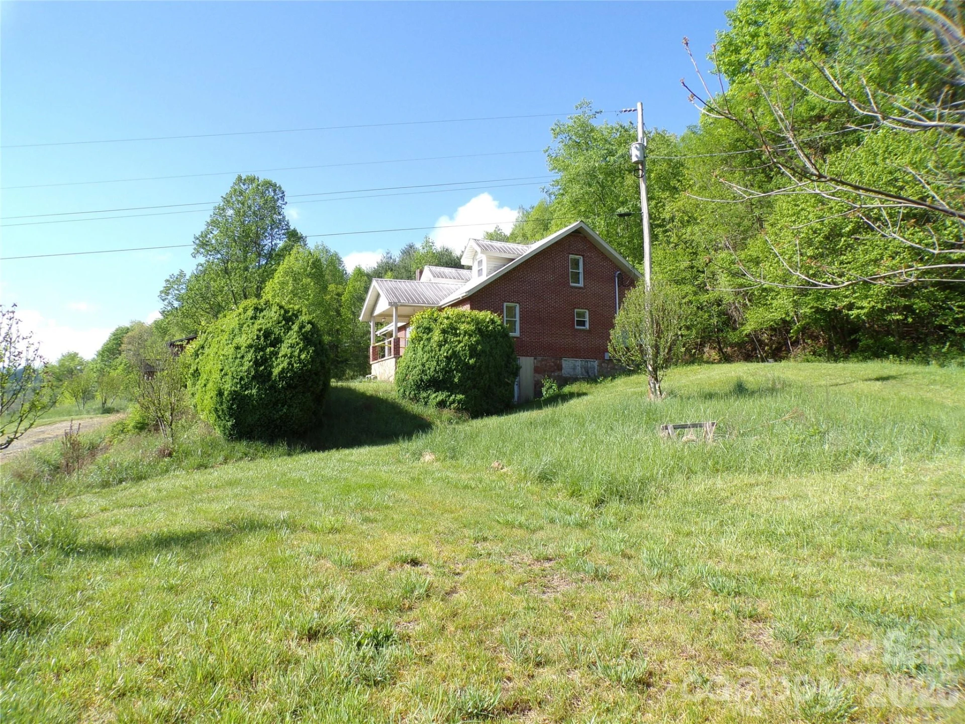 145 Kirks Drive - Photo 4