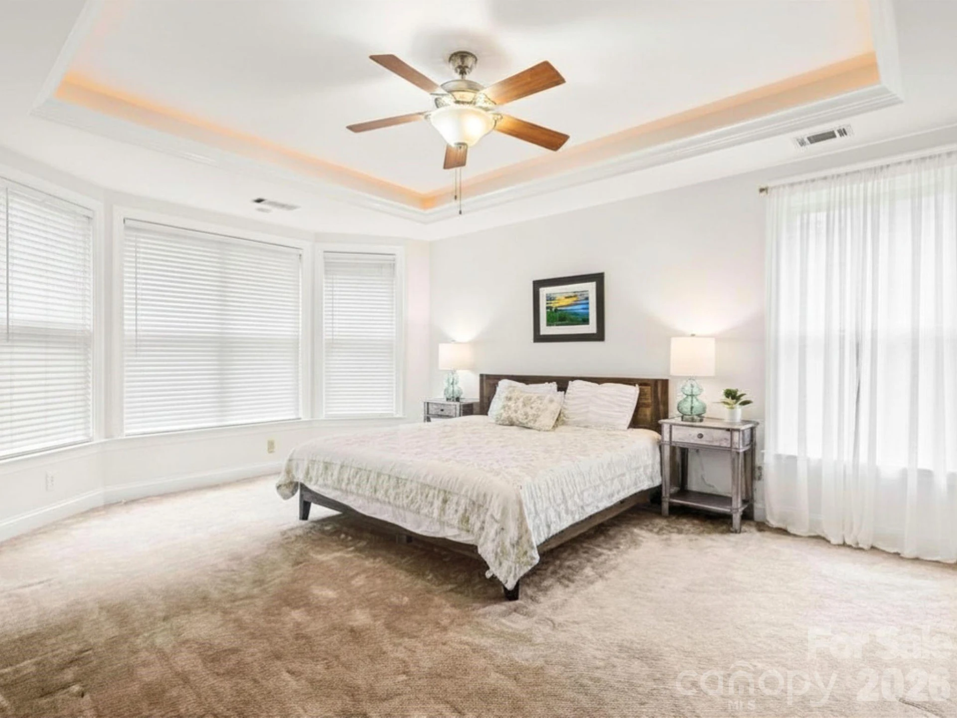 1022 Fleming Lane - Photo 2
