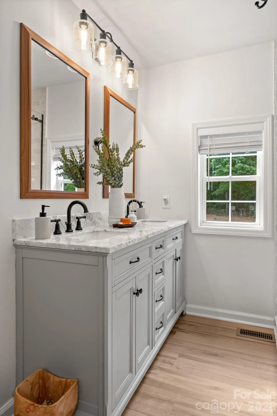 10718 Lancaster Highway - Photo 13