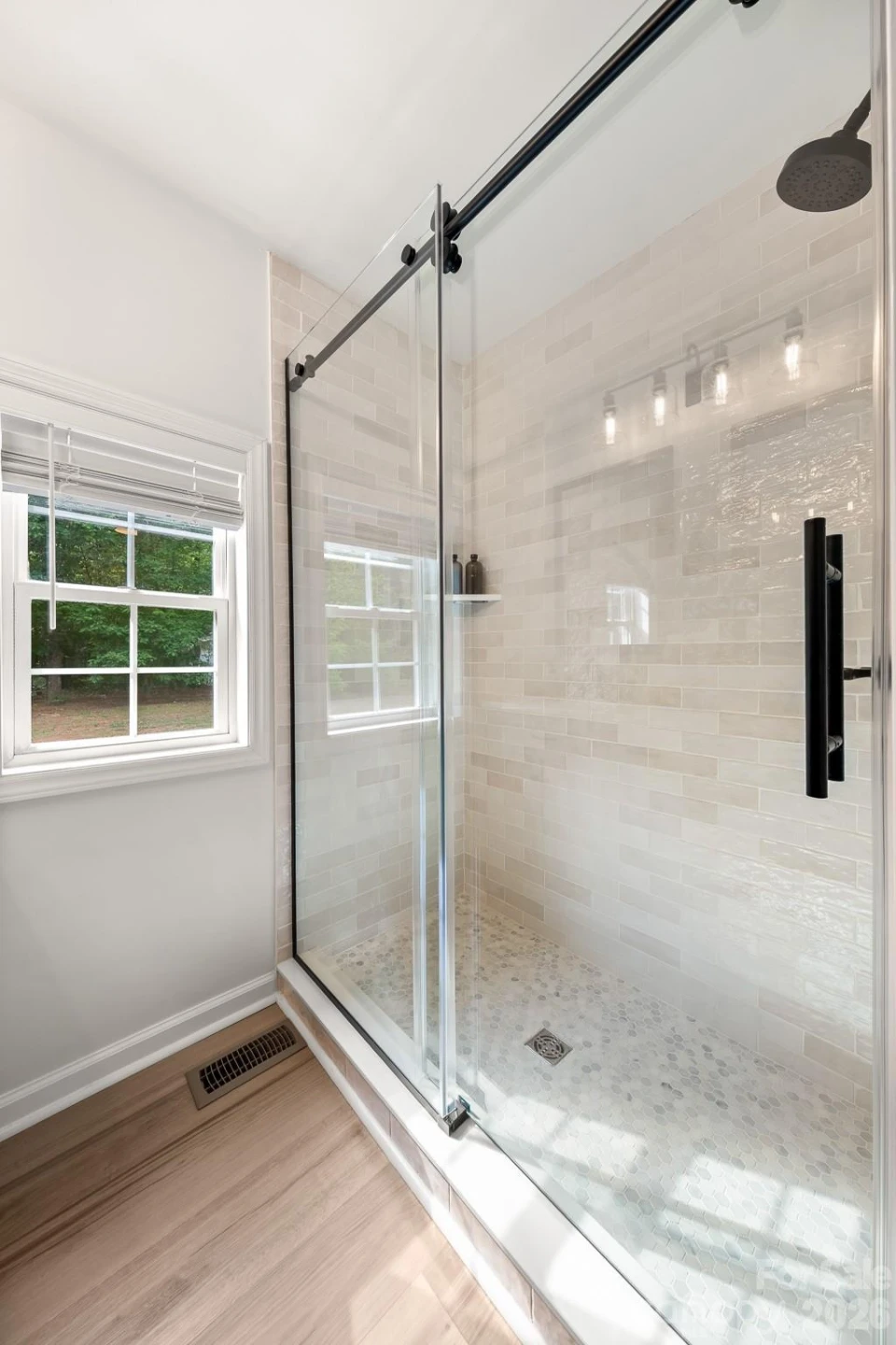 10718 Lancaster Highway - Photo 14