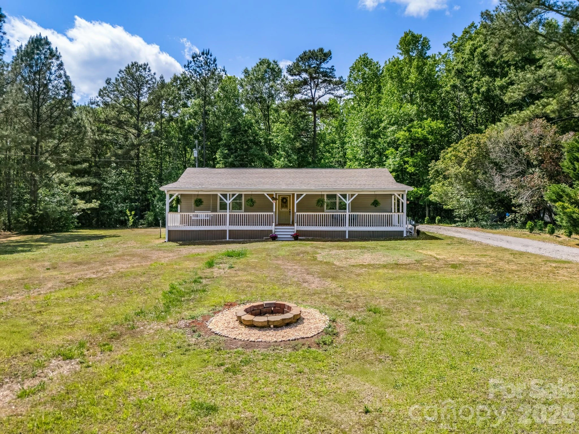 10718 Lancaster Highway - Photo 18