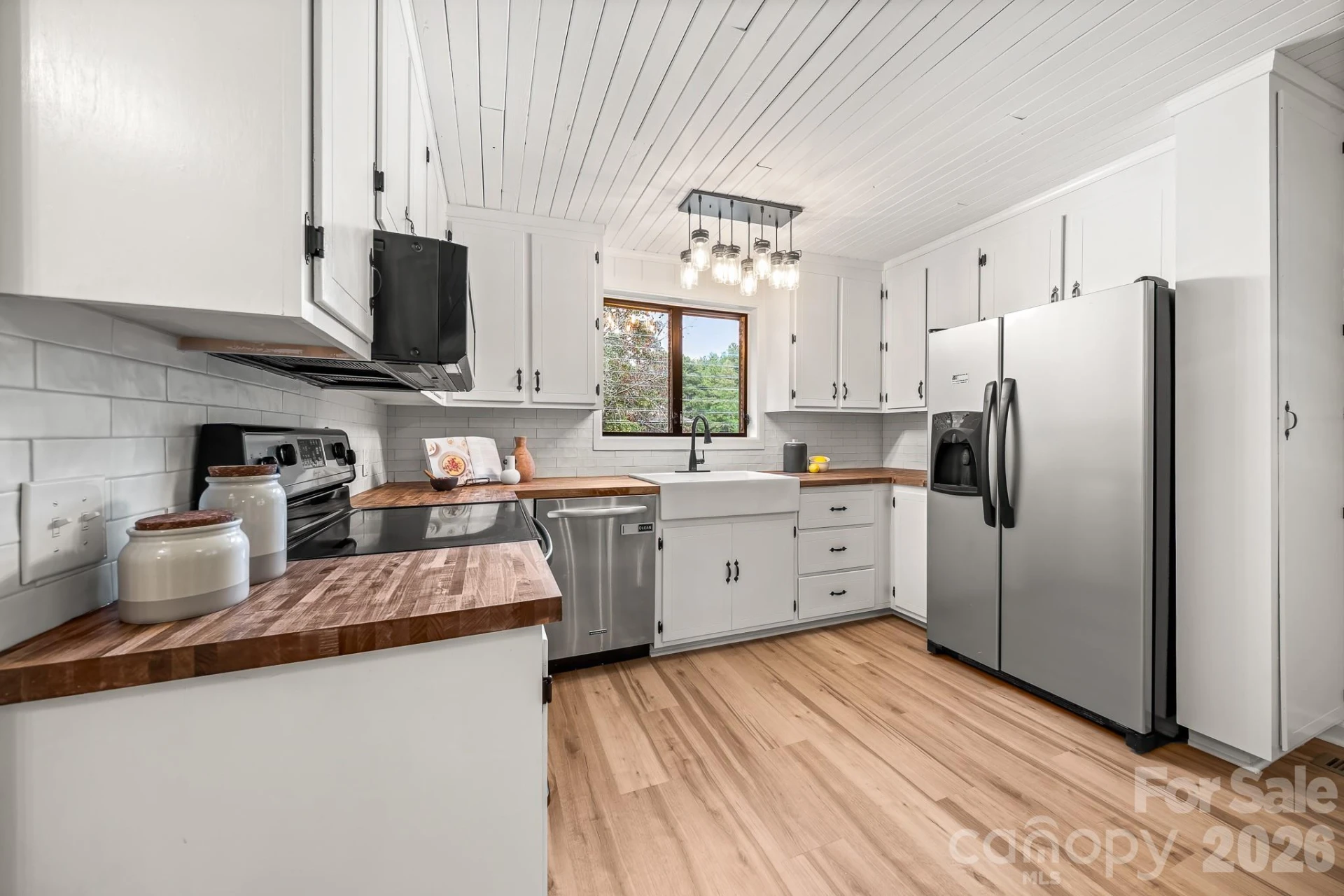 10718 Lancaster Highway - Photo 5