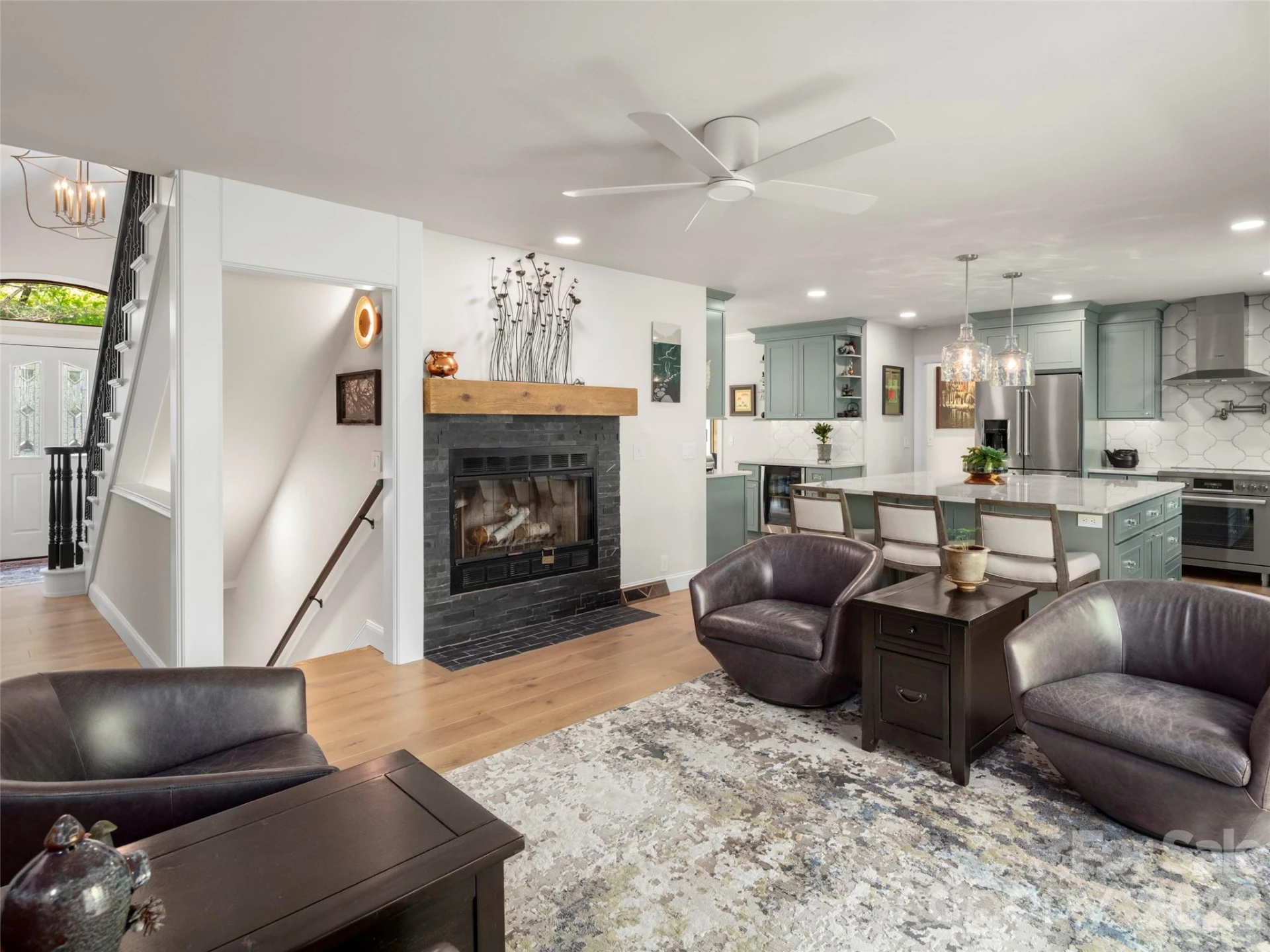 152 Eastmoor Drive - Photo 5