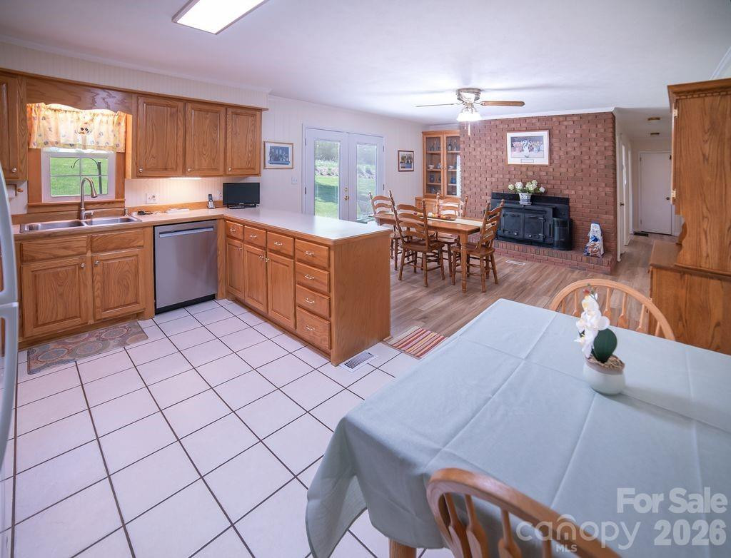 1802 Hopewell Road - Photo 7