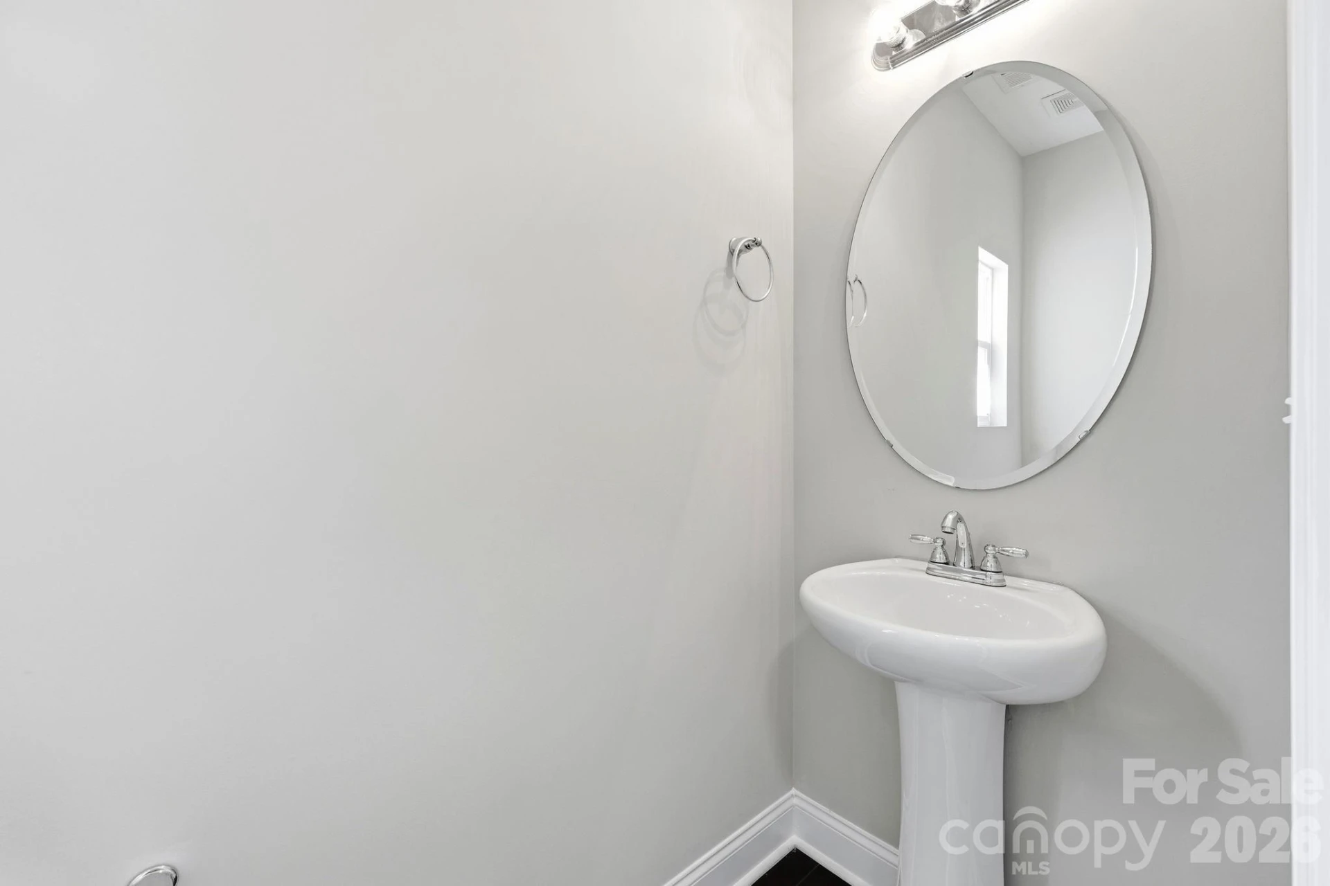 8207 Dumphries Drive - Photo 19