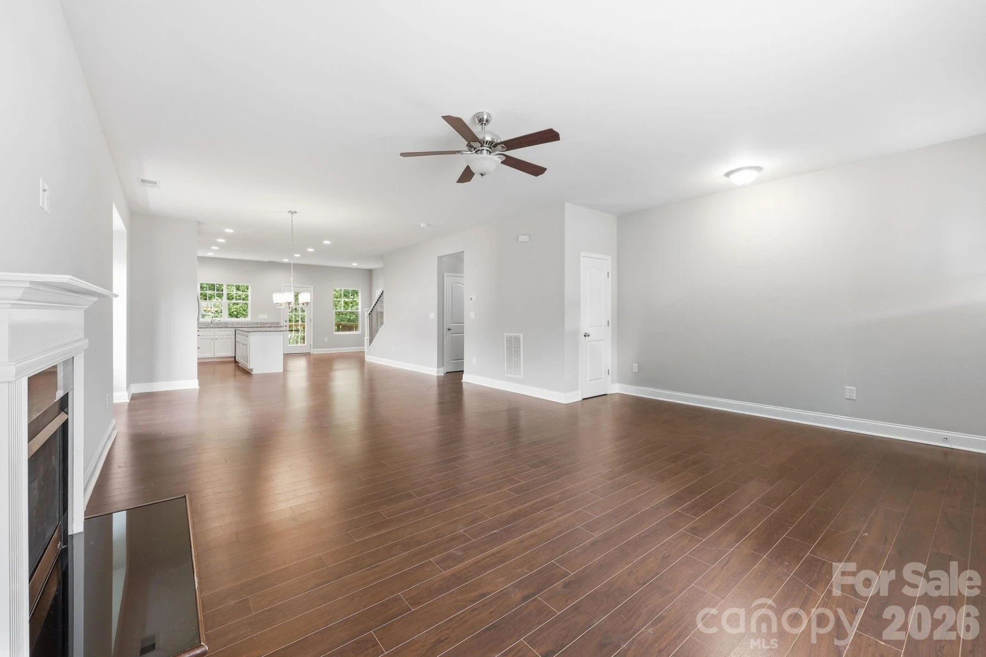 8207 Dumphries Drive - Photo 10