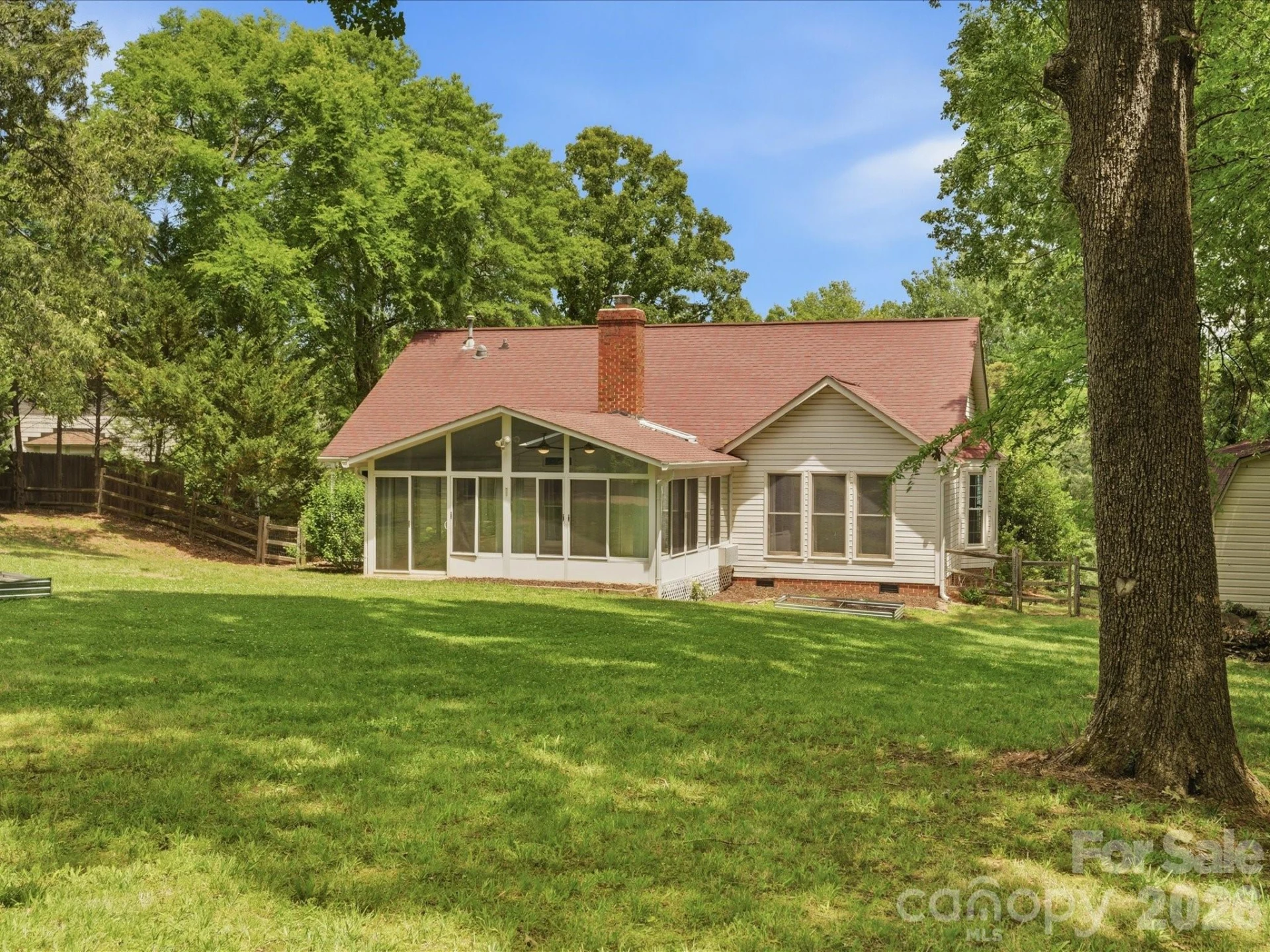 10314 Rougemont Lane - Photo 37