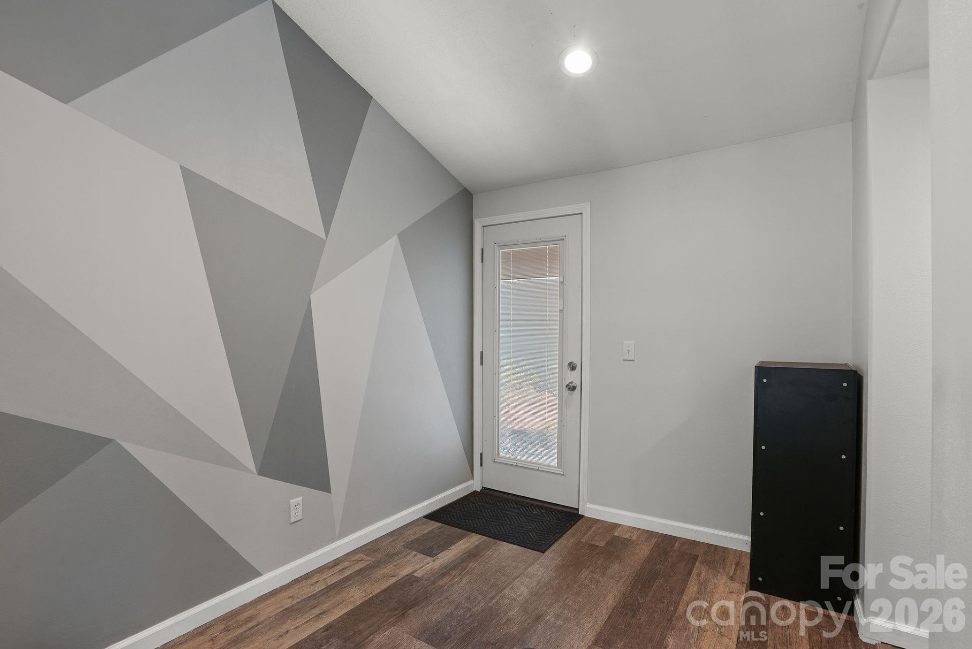 421 Emma Road - Photo 22
