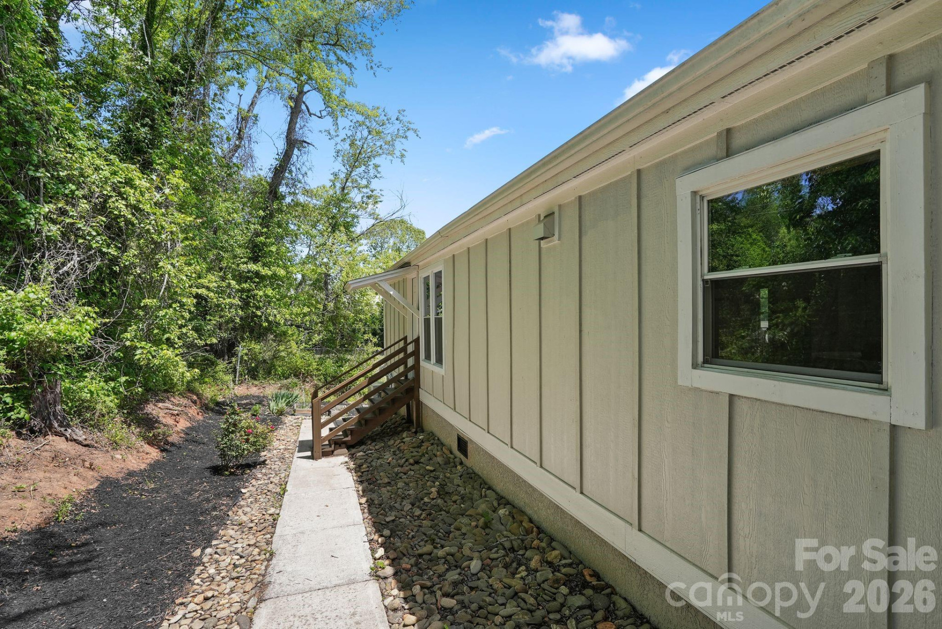 421 Emma Road - Photo 23