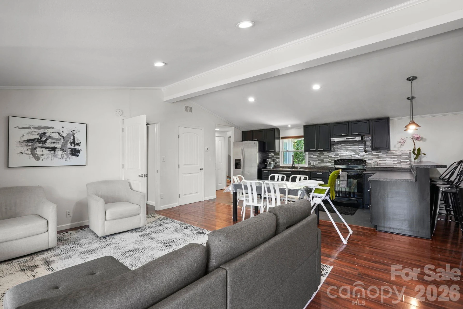 421 Emma Road - Photo 7