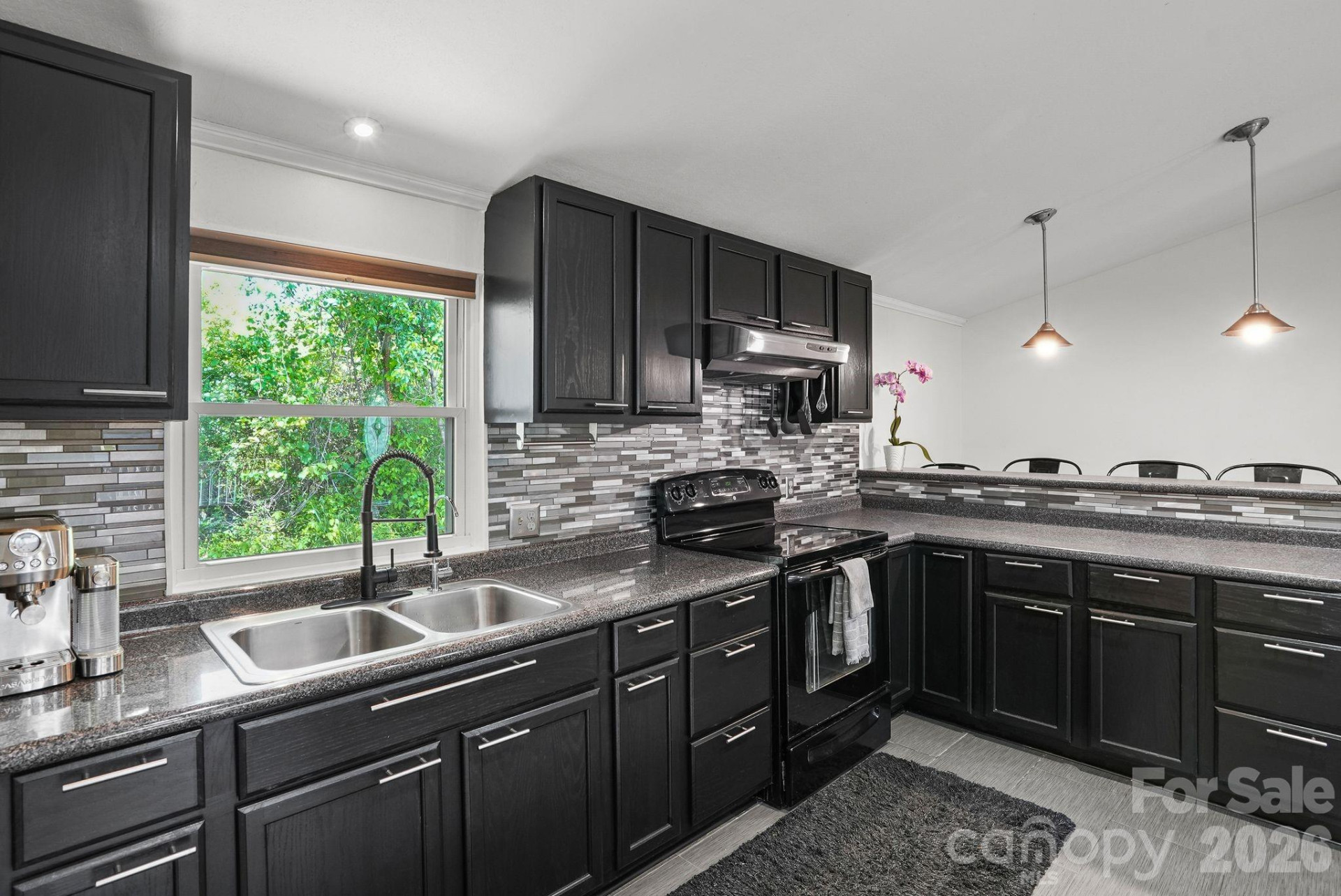 421 Emma Road - Photo 10