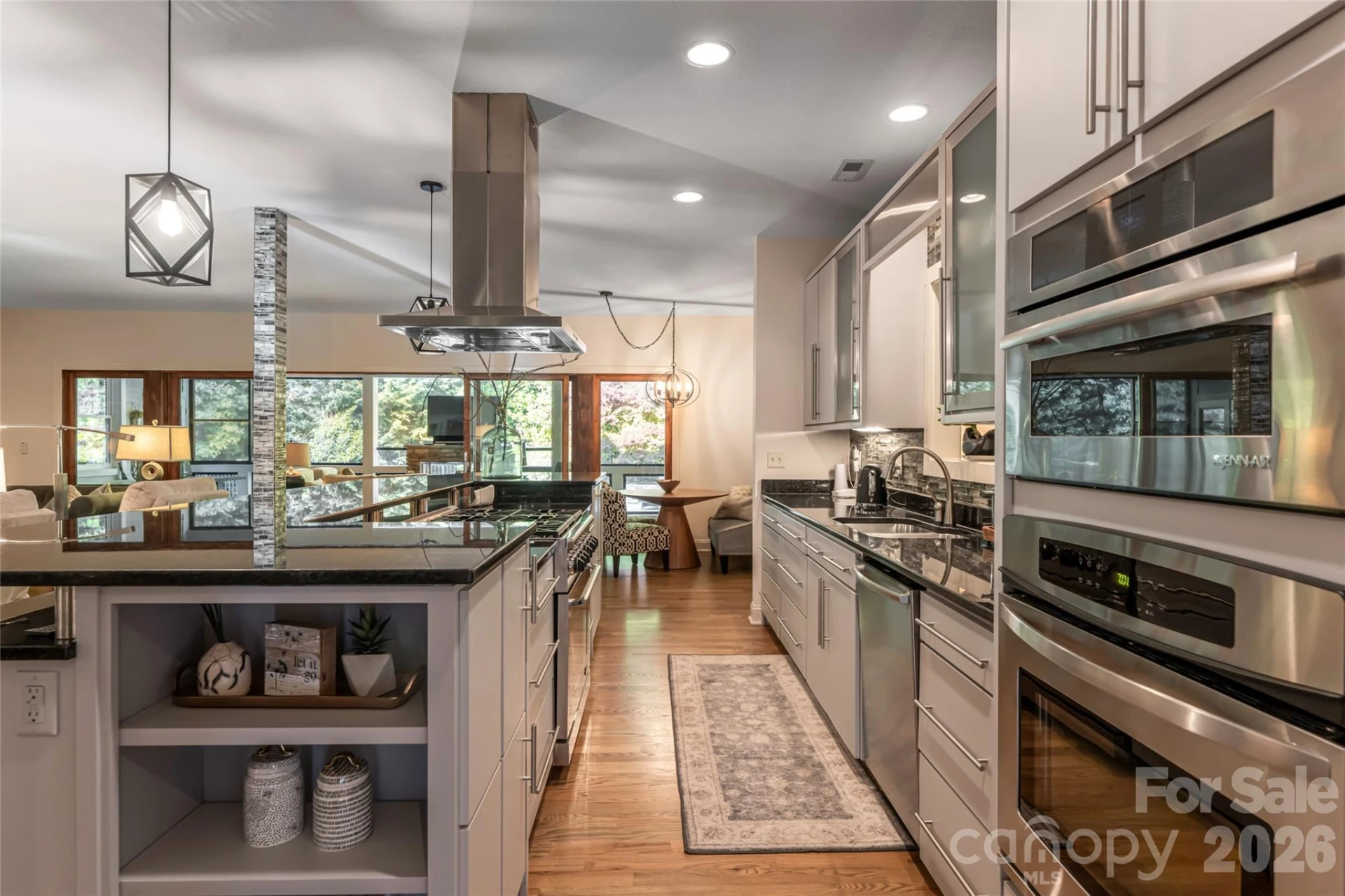 300 White Pine Drive - Photo 16