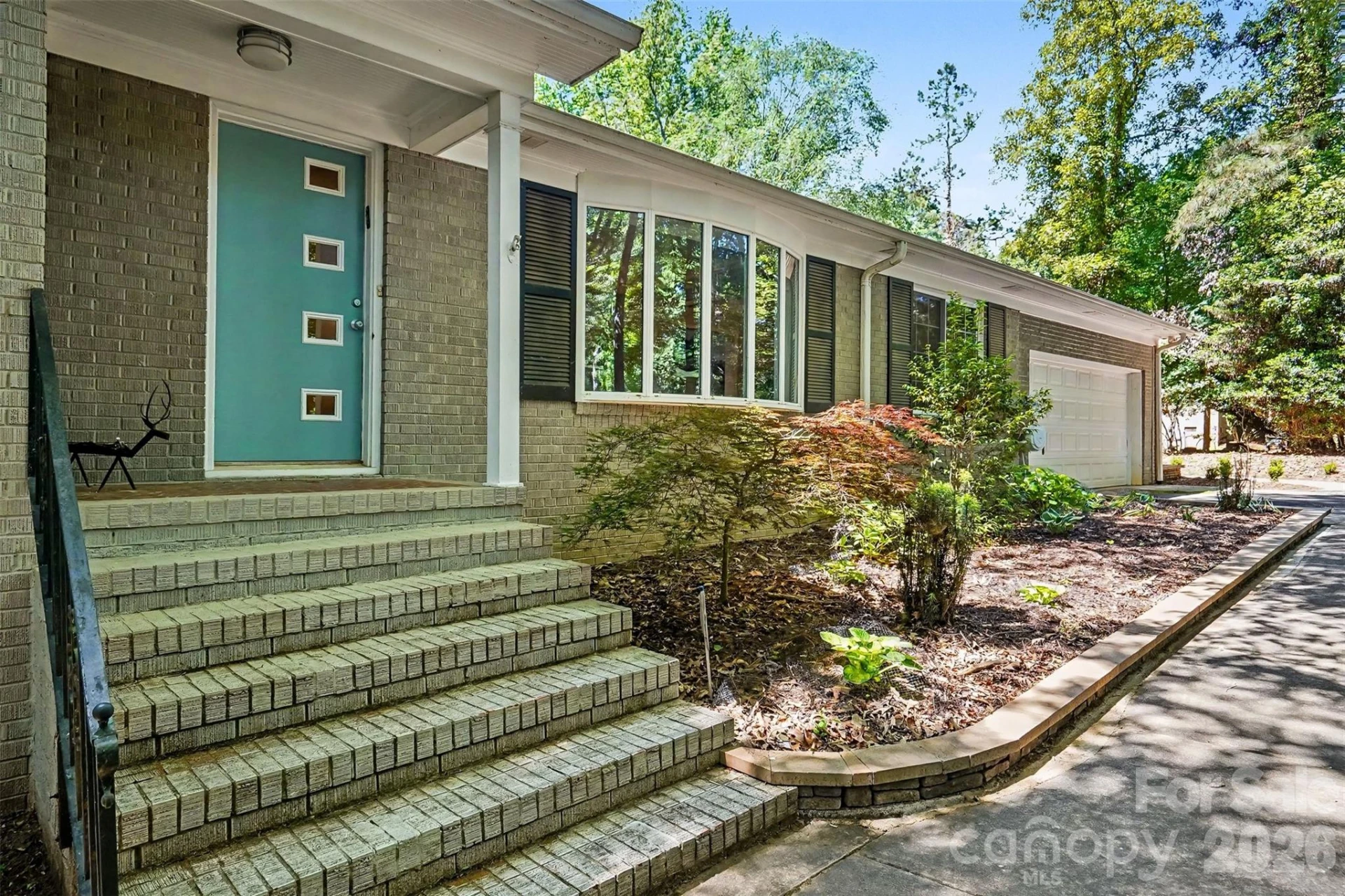 4400 Bellwood Lane - Photo 3