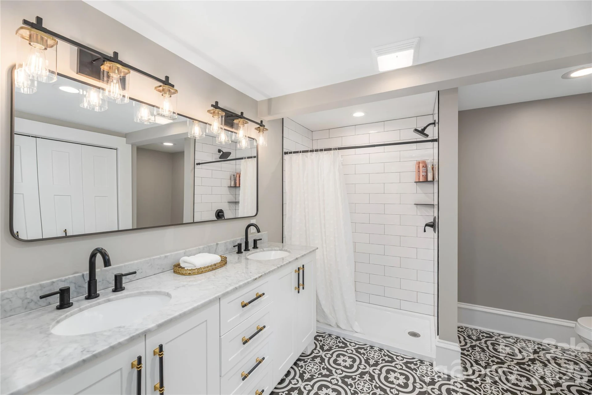 163 Pharr Street - Photo 12