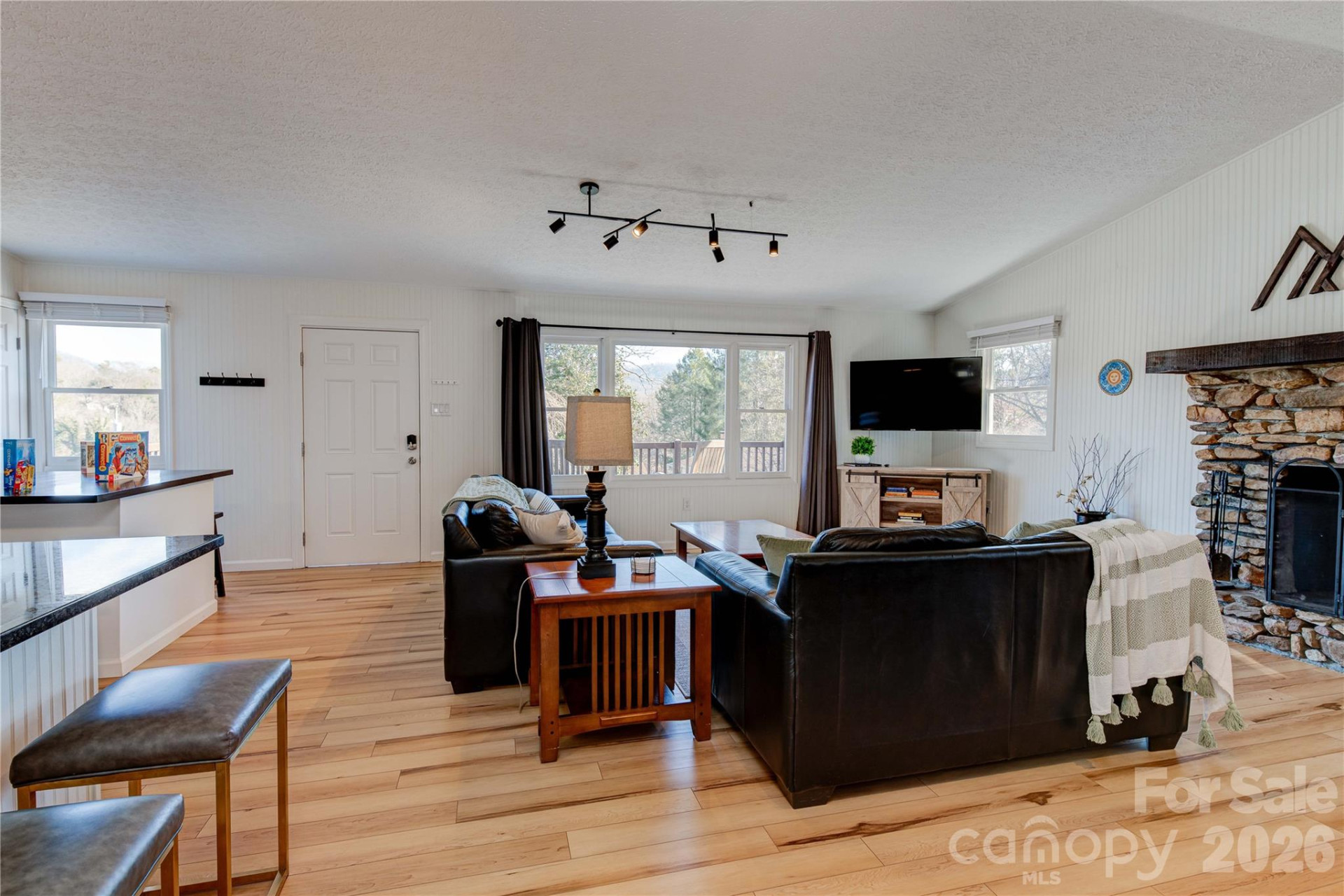 208 Altamahaw Avenue - Photo 8