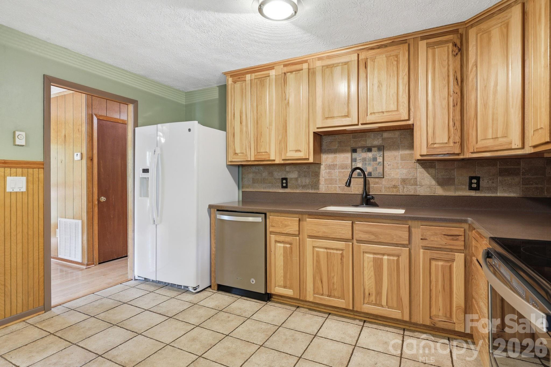 959 Oakmont Drive - Photo 8