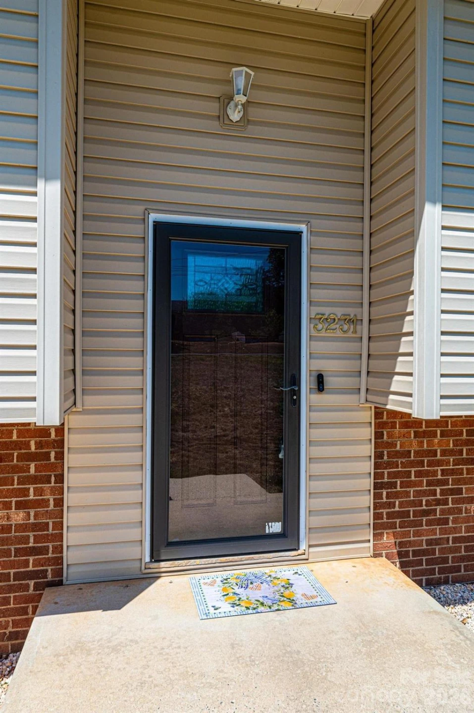 3231 25th Street - Photo 4