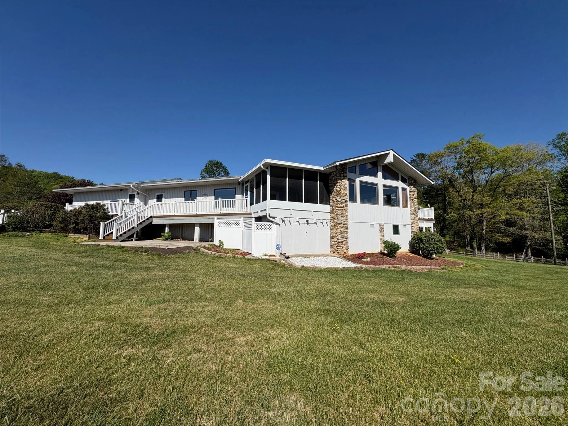 377 Upper Grassy Branch Road - Photo 3