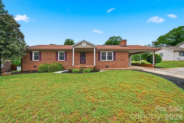 190 Dixie Trail Drive, Forest City, NC, 28043