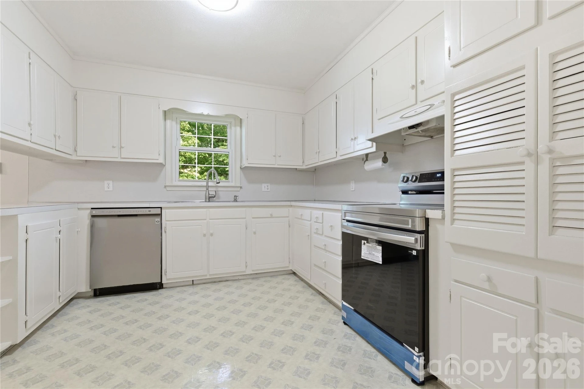 123 Castleton Lane - Photo 12