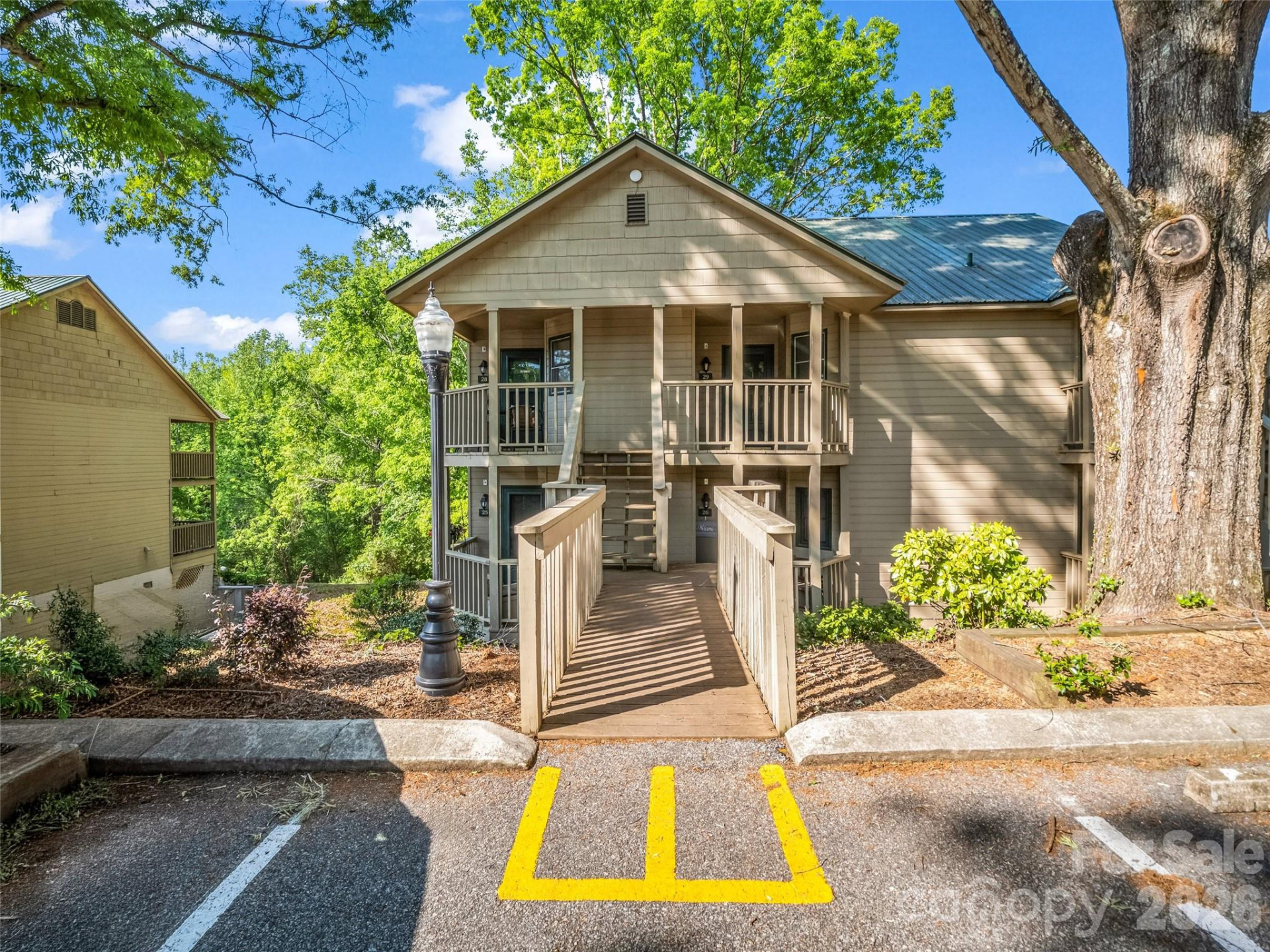 160 Whitney Boulevard #25 - Photo 2