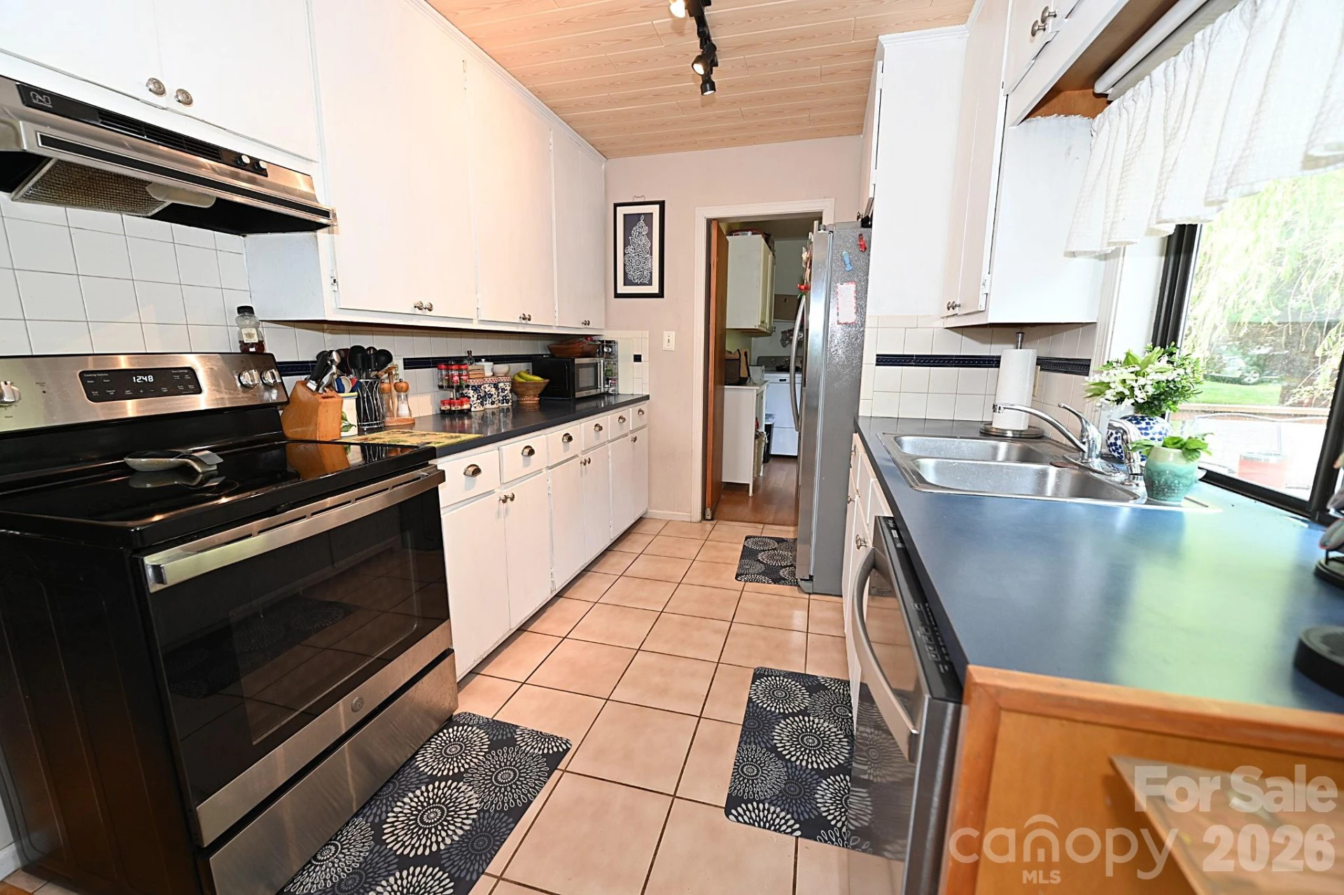 86 King Arthurs Court - Photo 14
