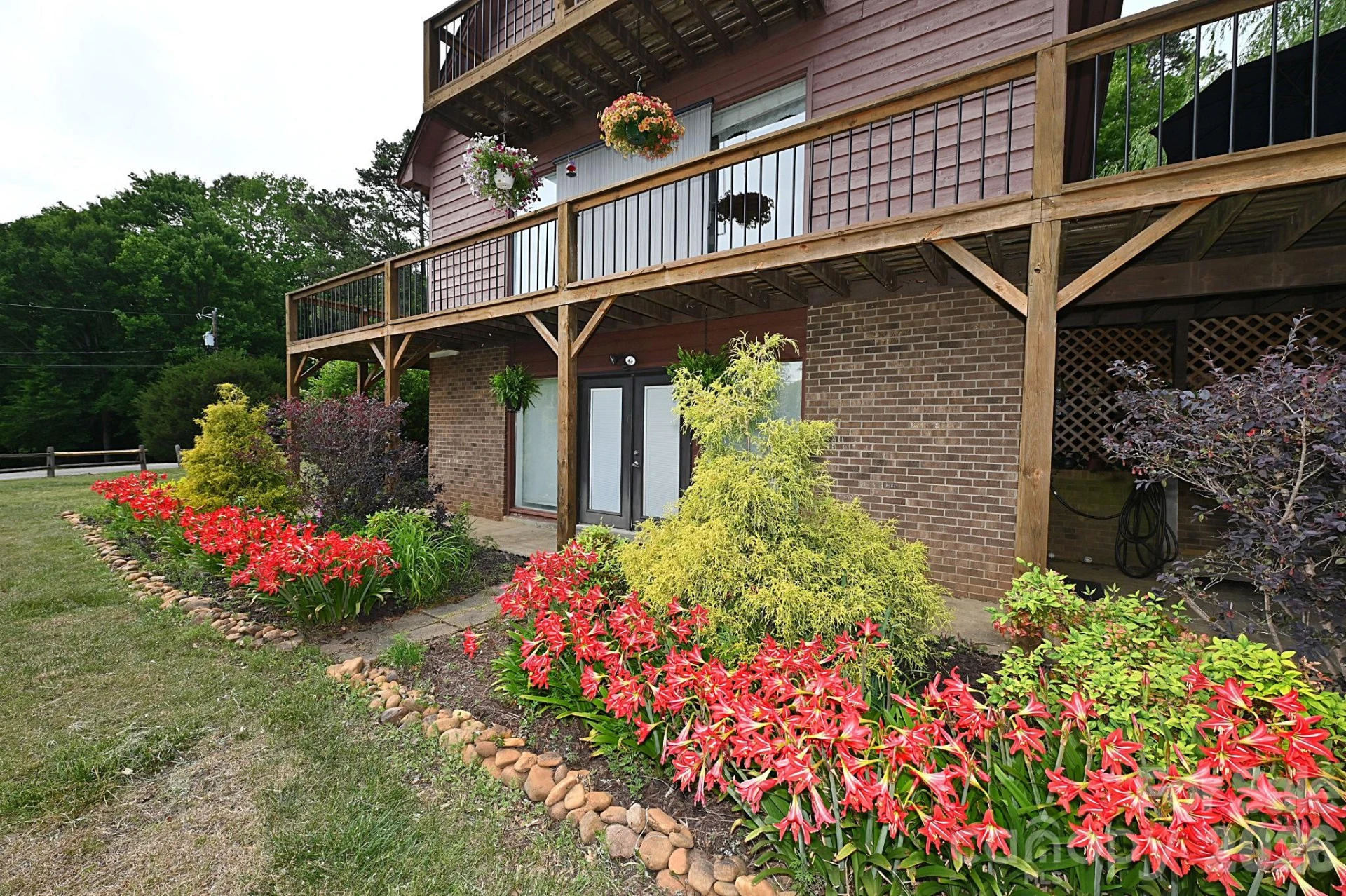 86 King Arthurs Court - Photo 4